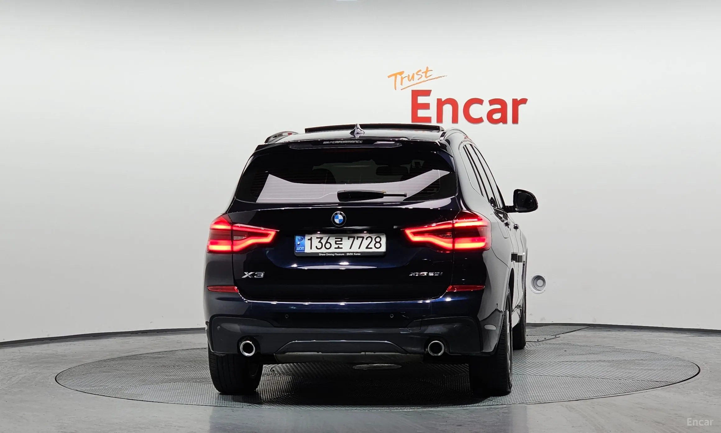 BMW X3 (G01) превью 4