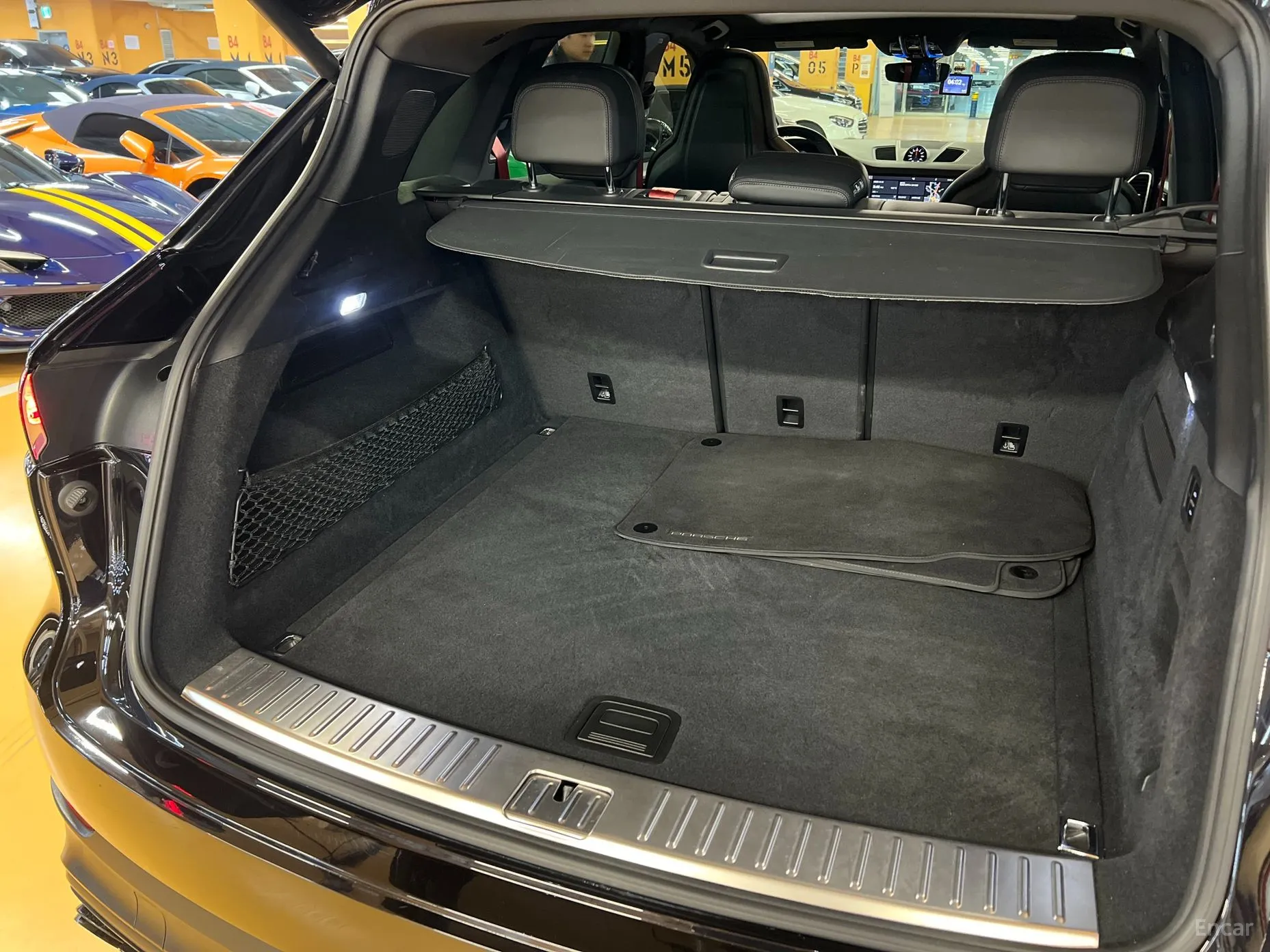 Porsche Cayenne (PO536) превью 17