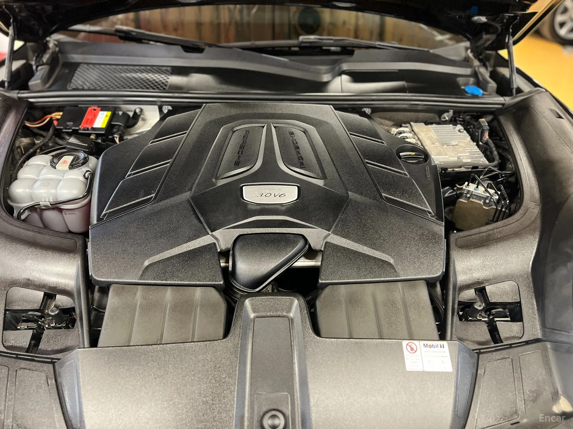 Porsche Cayenne (PO536) превью 18