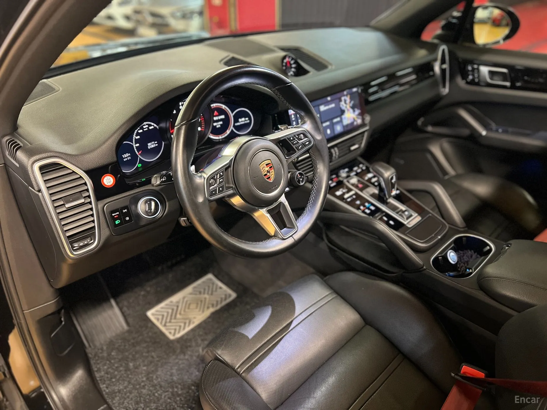 Porsche Cayenne (PO536) превью 7