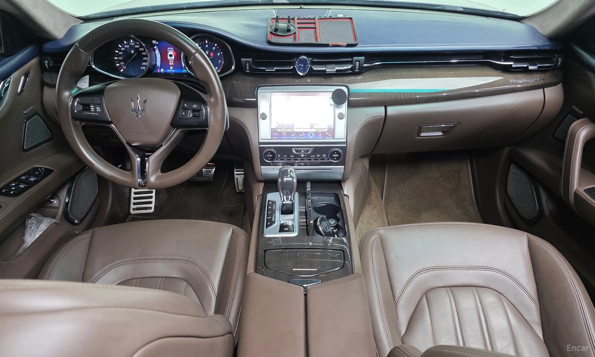Maserati Quattroporte превью 7