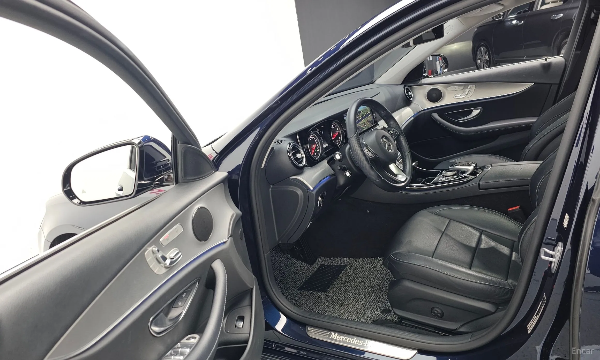 Mercedes Benz E-Class W213 превью 10
