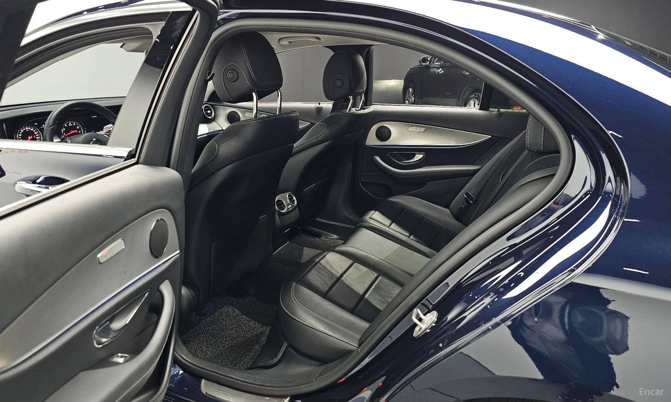Mercedes Benz E-Class W213 превью 11