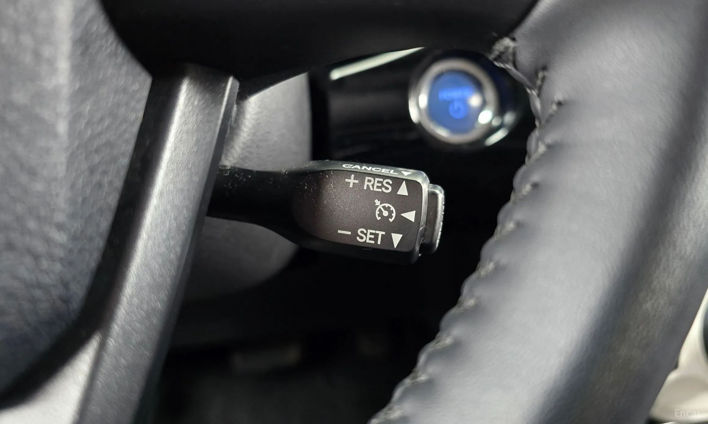 Toyota Prius 4th Generation превью 18