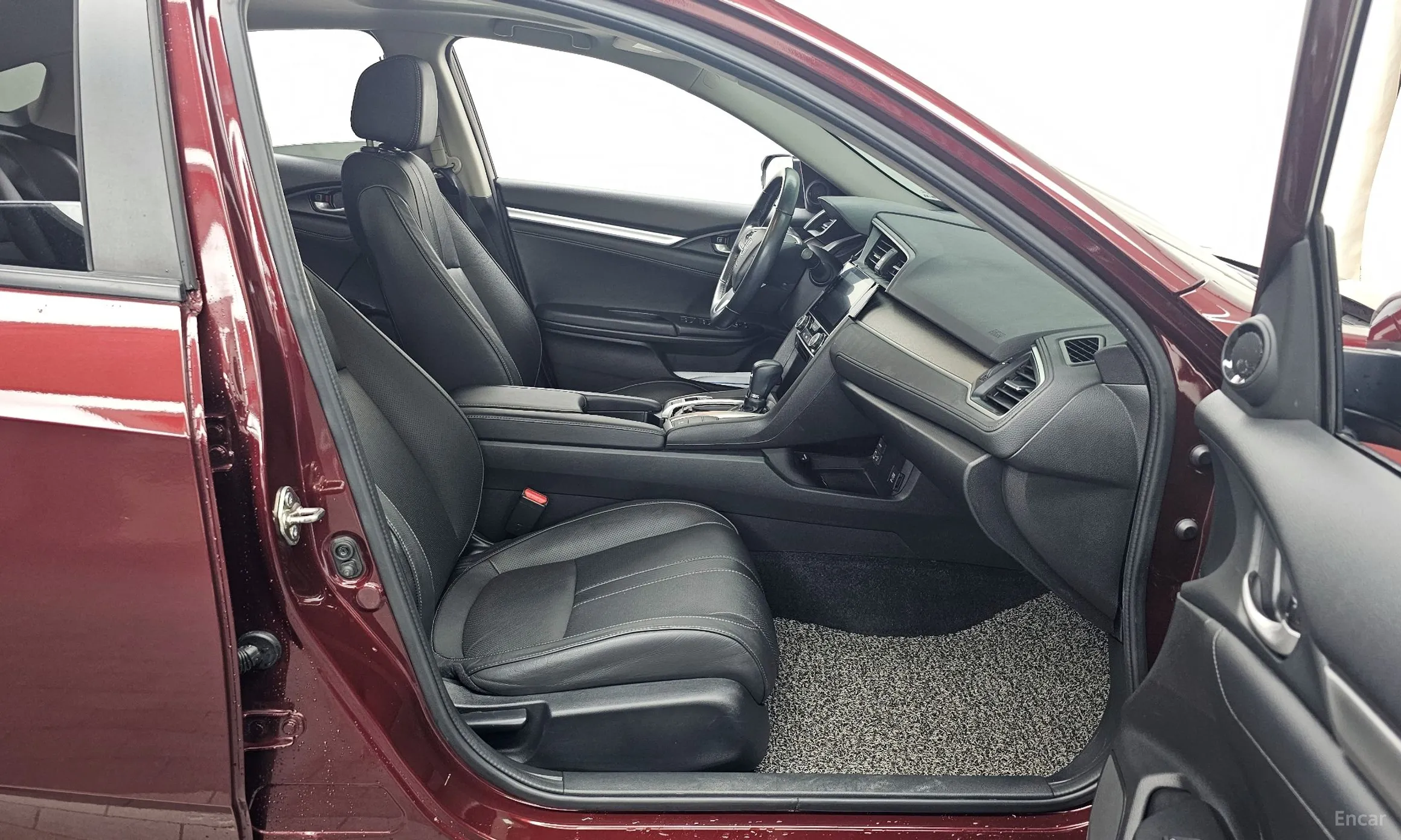 Honda Civic превью 11