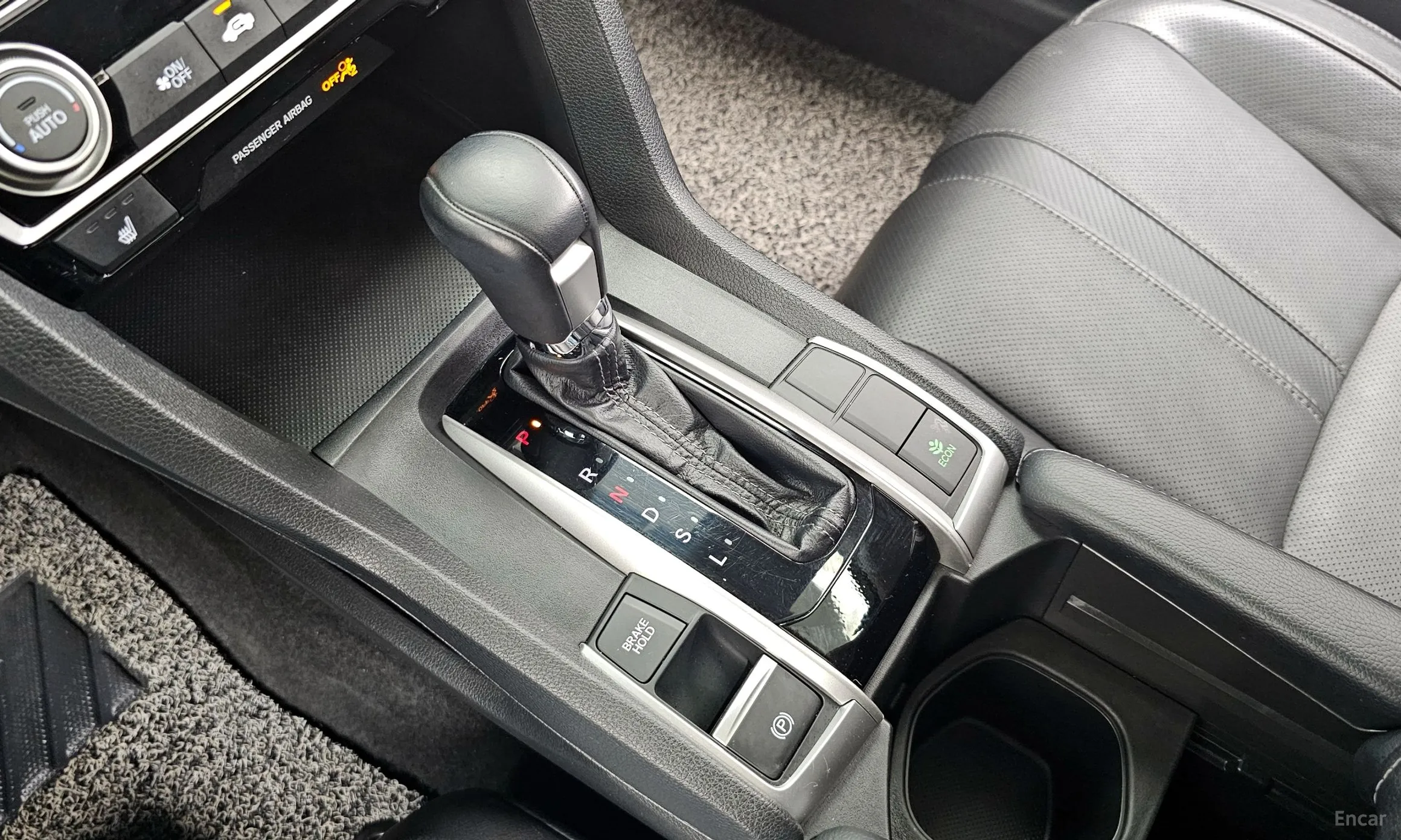 Honda Civic превью 9