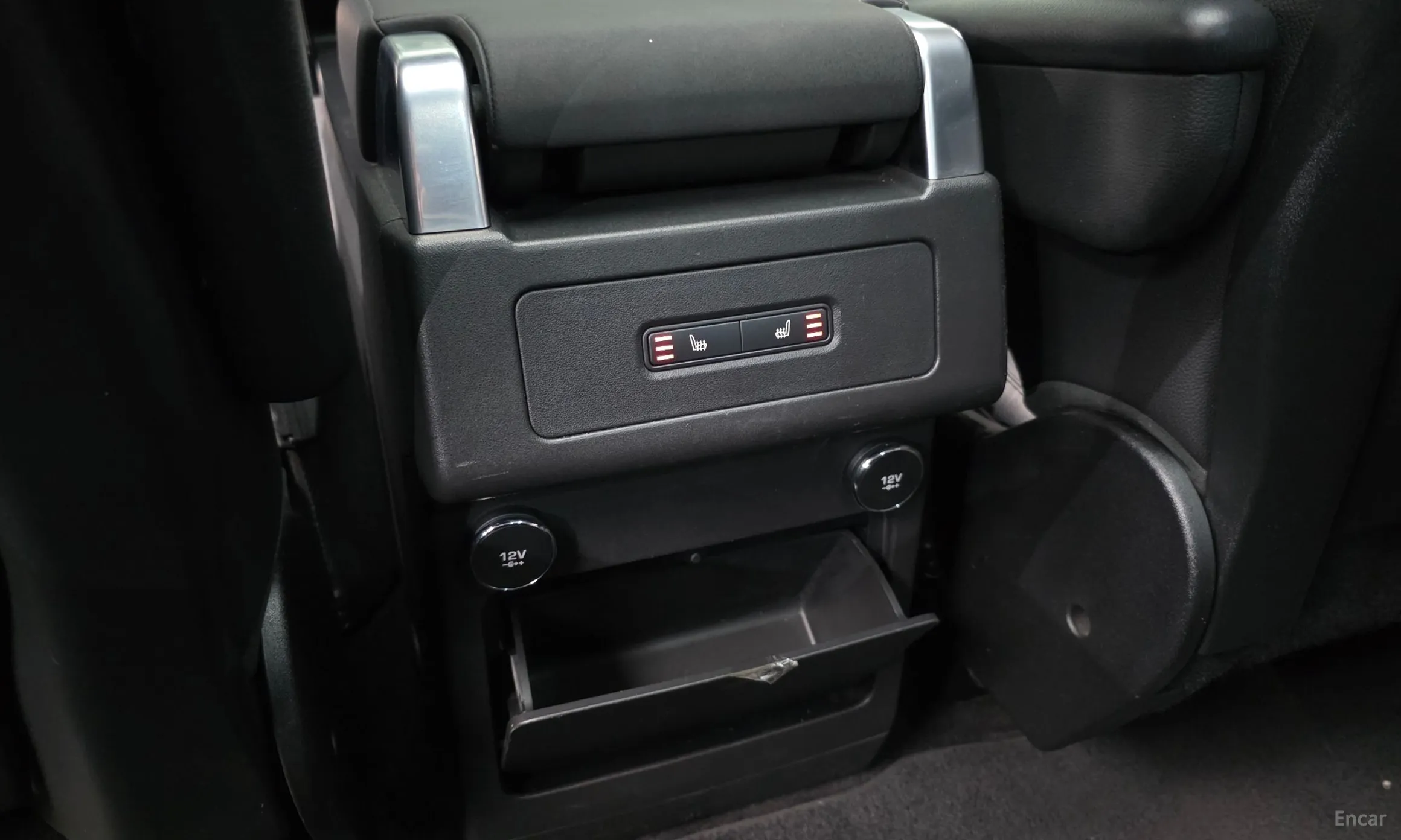 Land Rover Discovery 5 превью 18