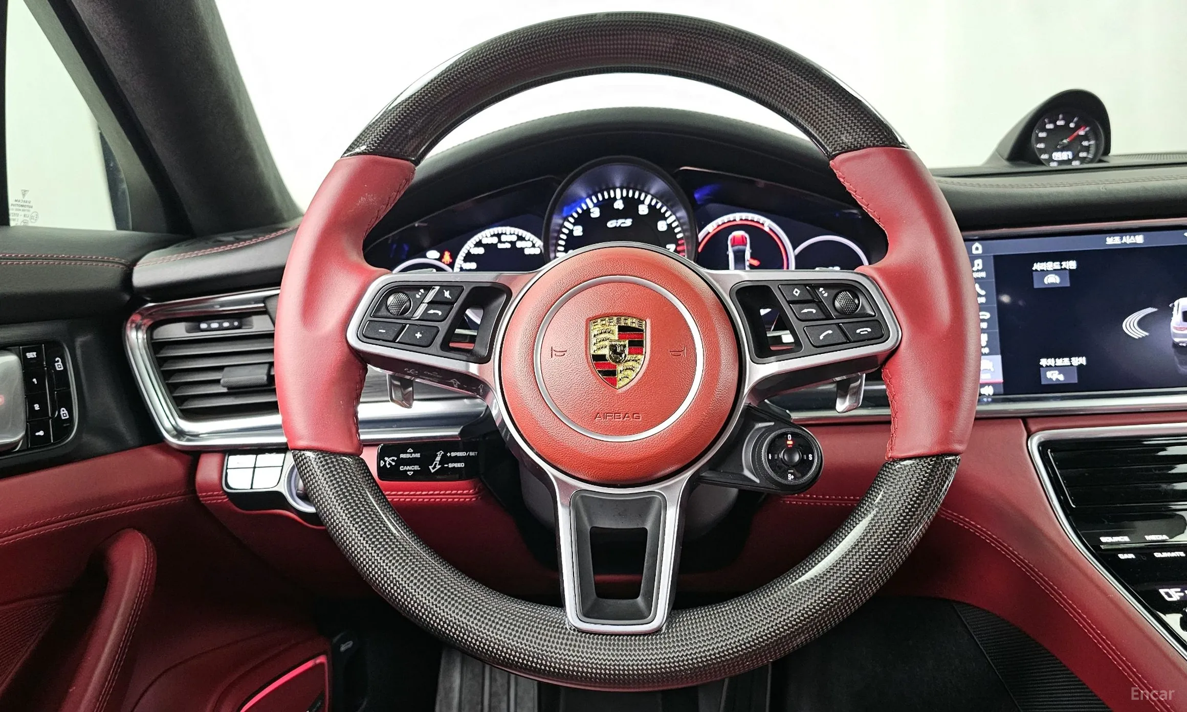 Porsche Panamera (971) превью 13