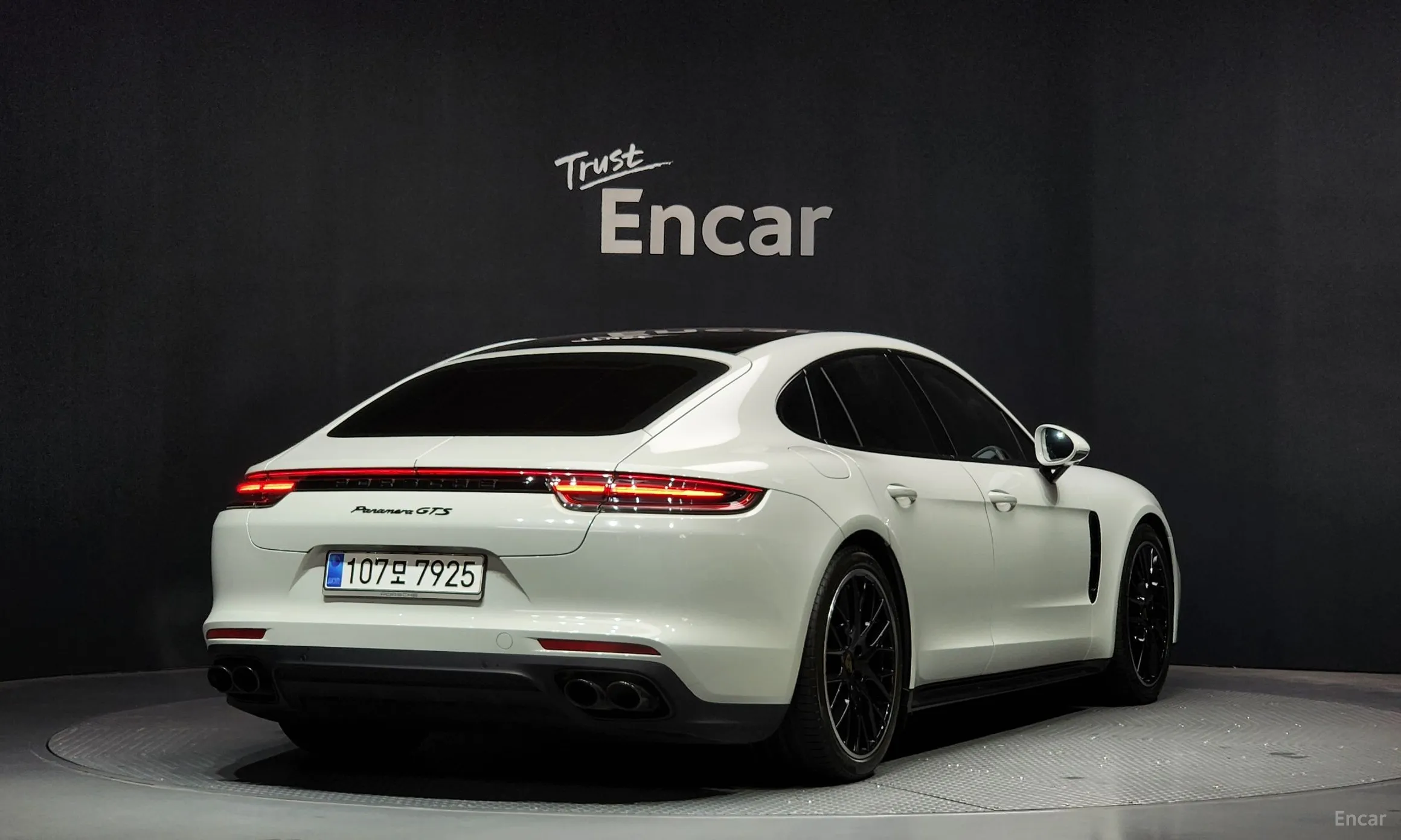 Porsche Panamera (971)