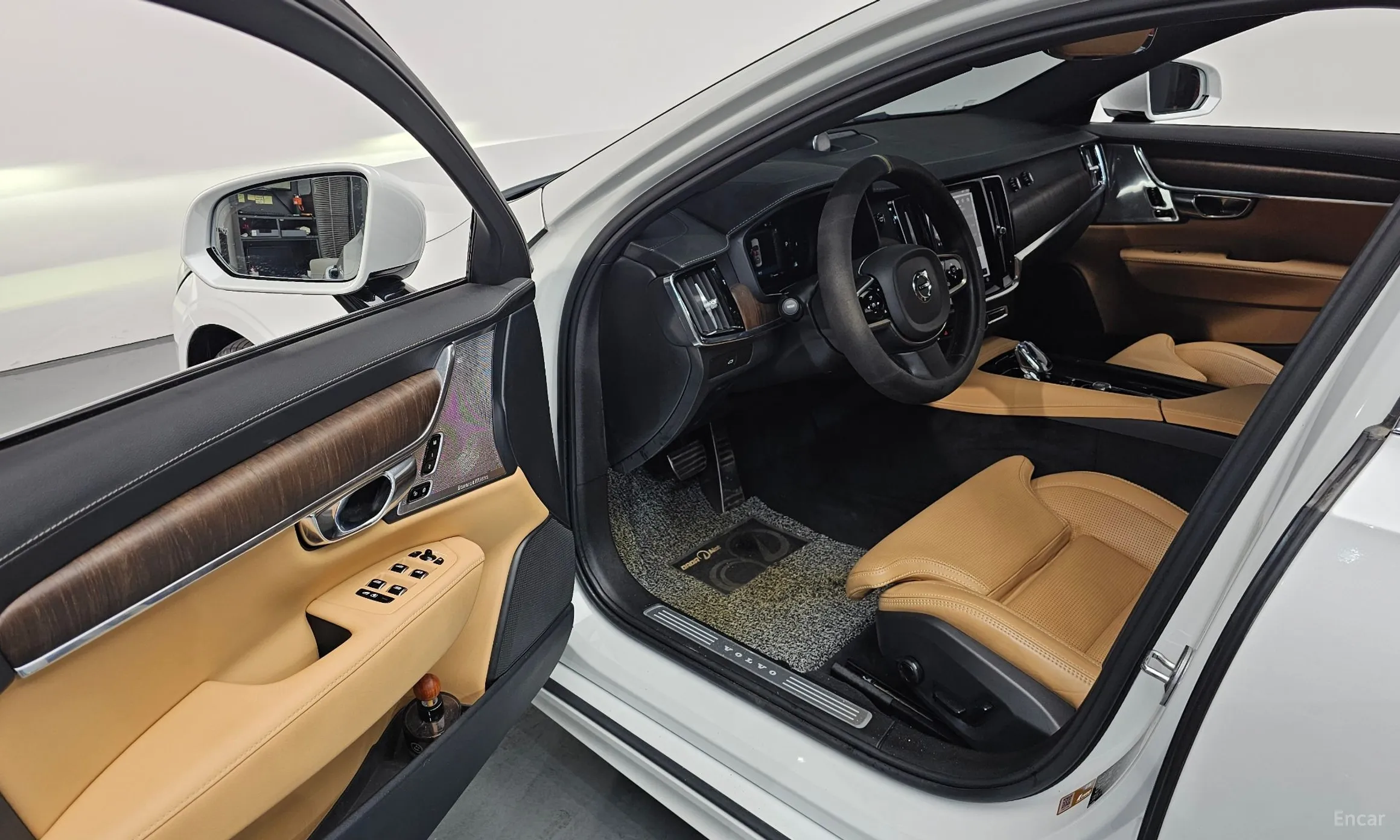 Volvo S90 превью 11