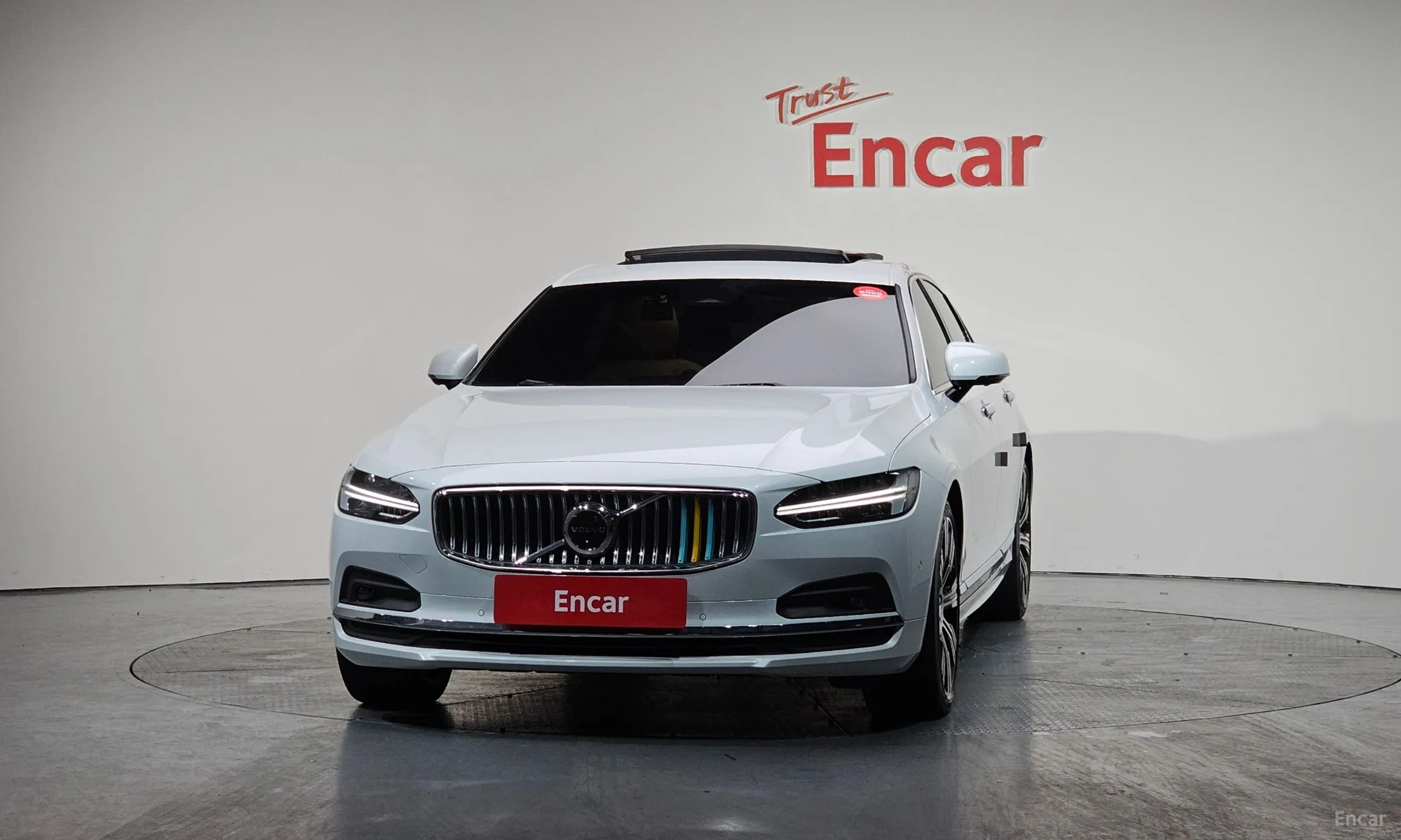 Volvo S90 превью 3