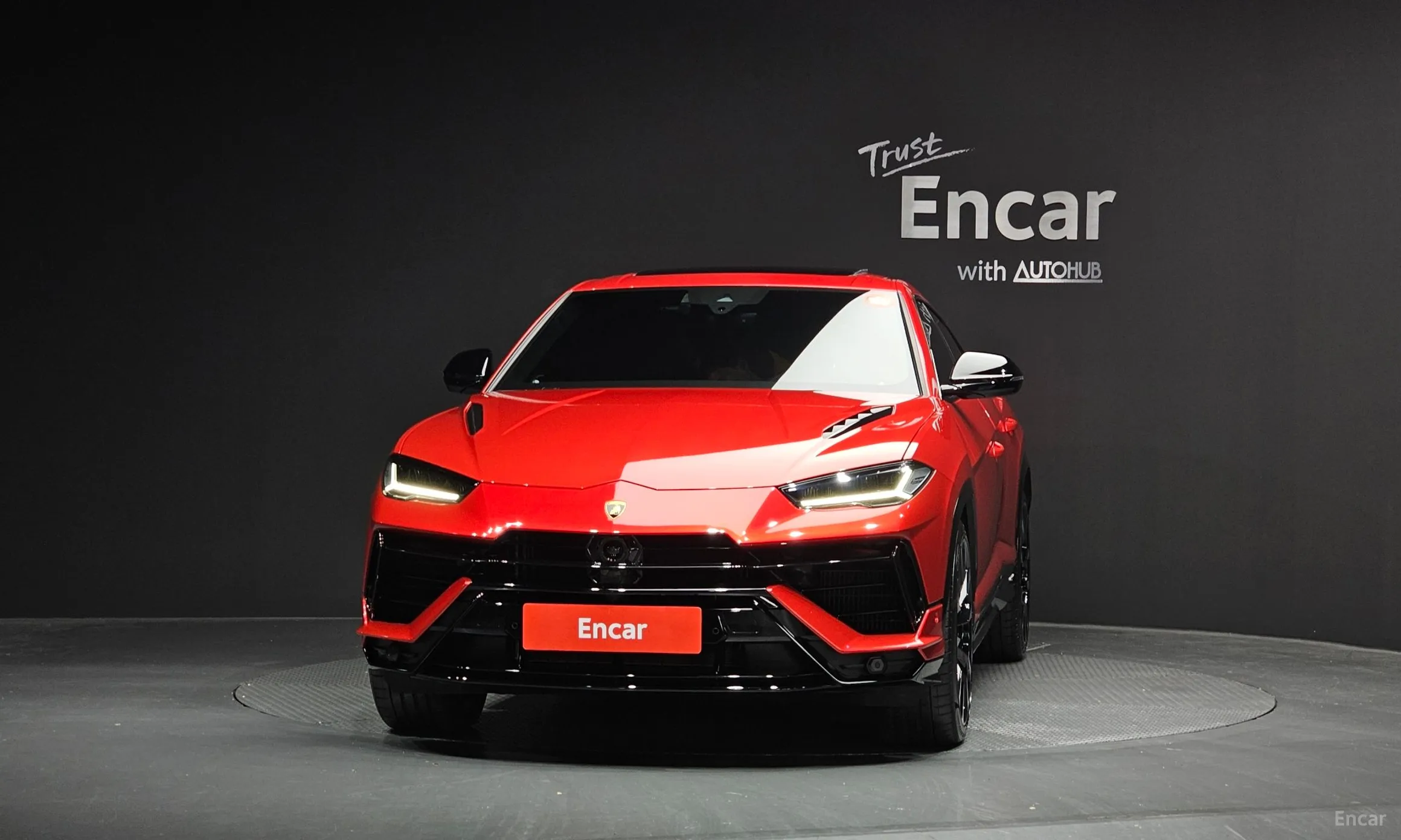 Lamborghini Urus превью 3
