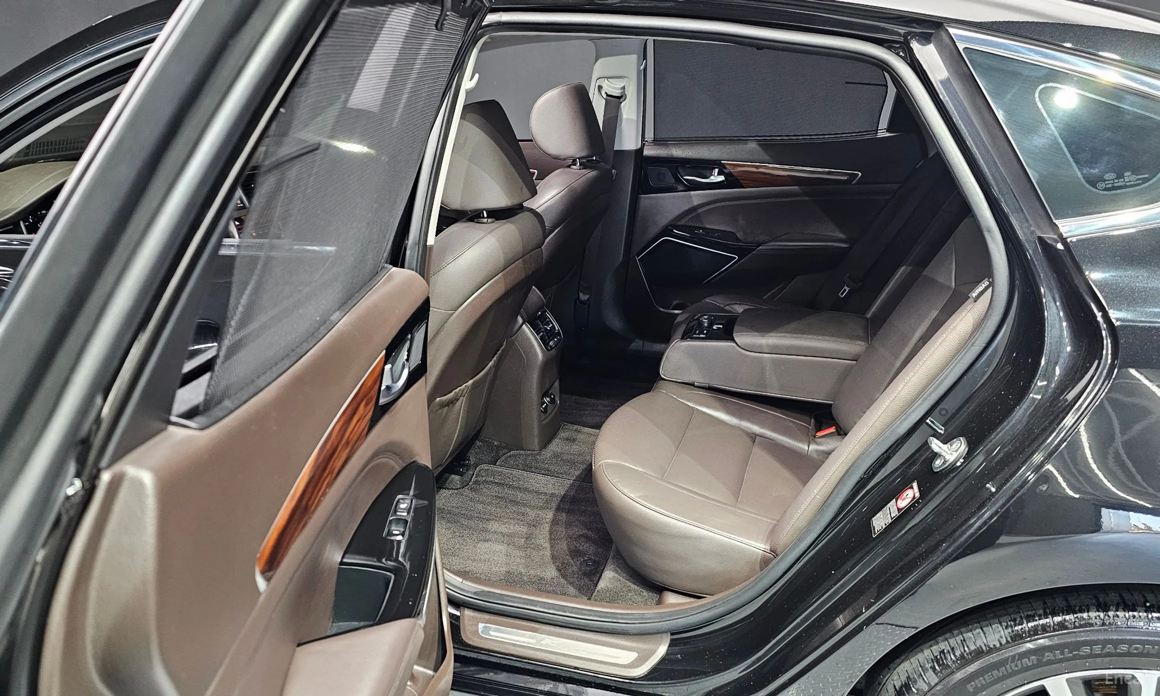 Kia K7 превью 12