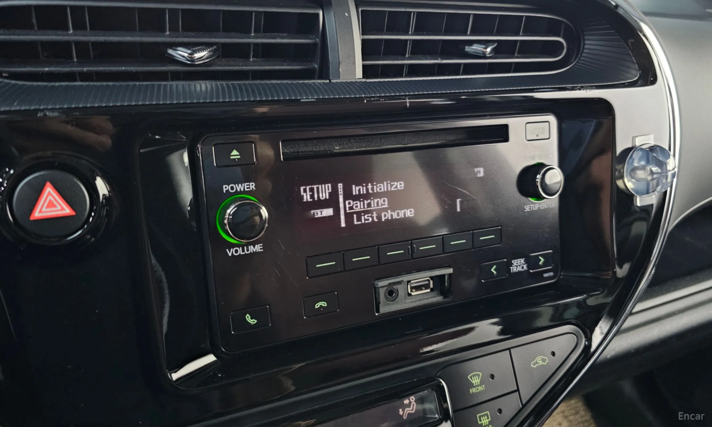 Toyota Prius C превью 15