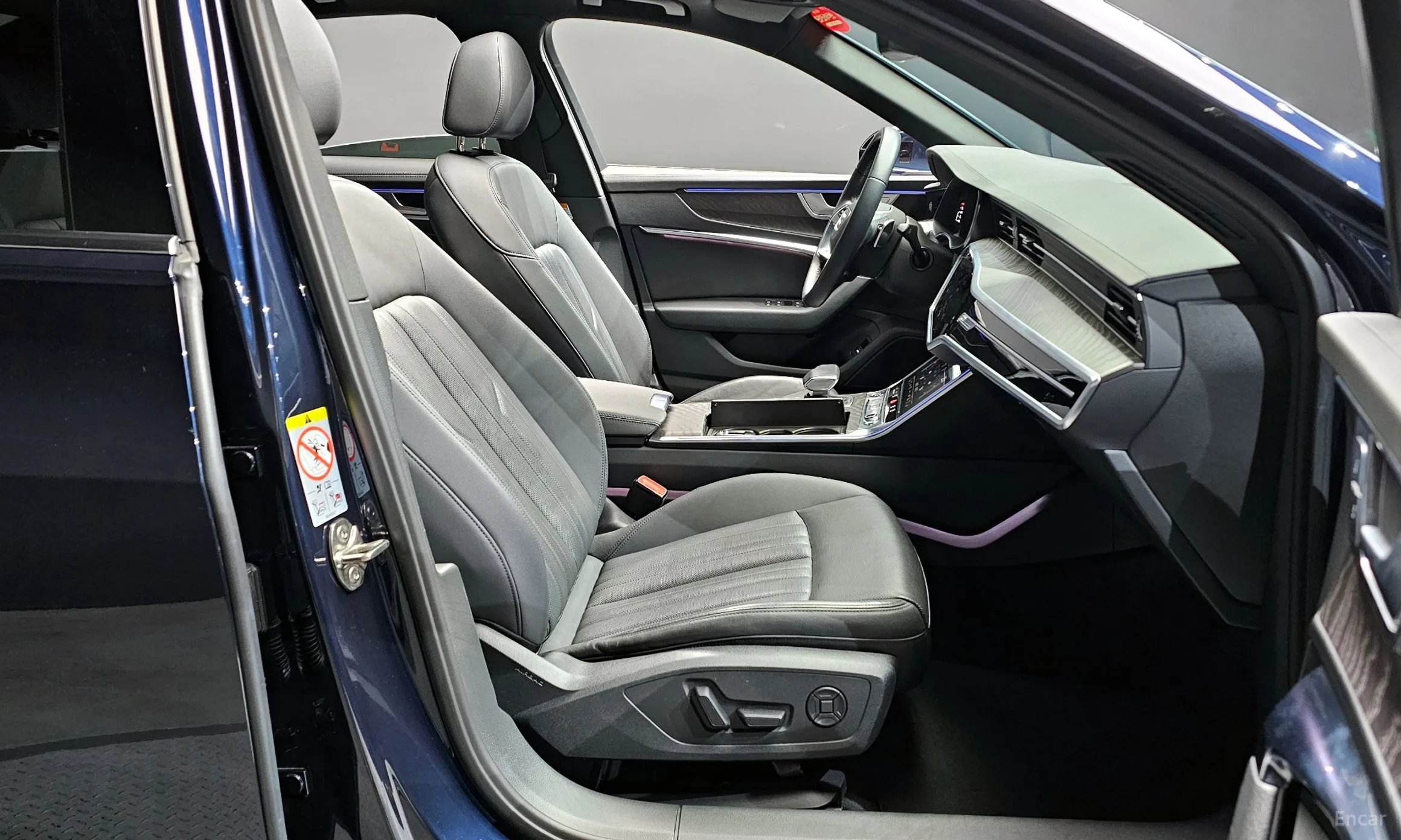 Audi A6 (C8) превью 11
