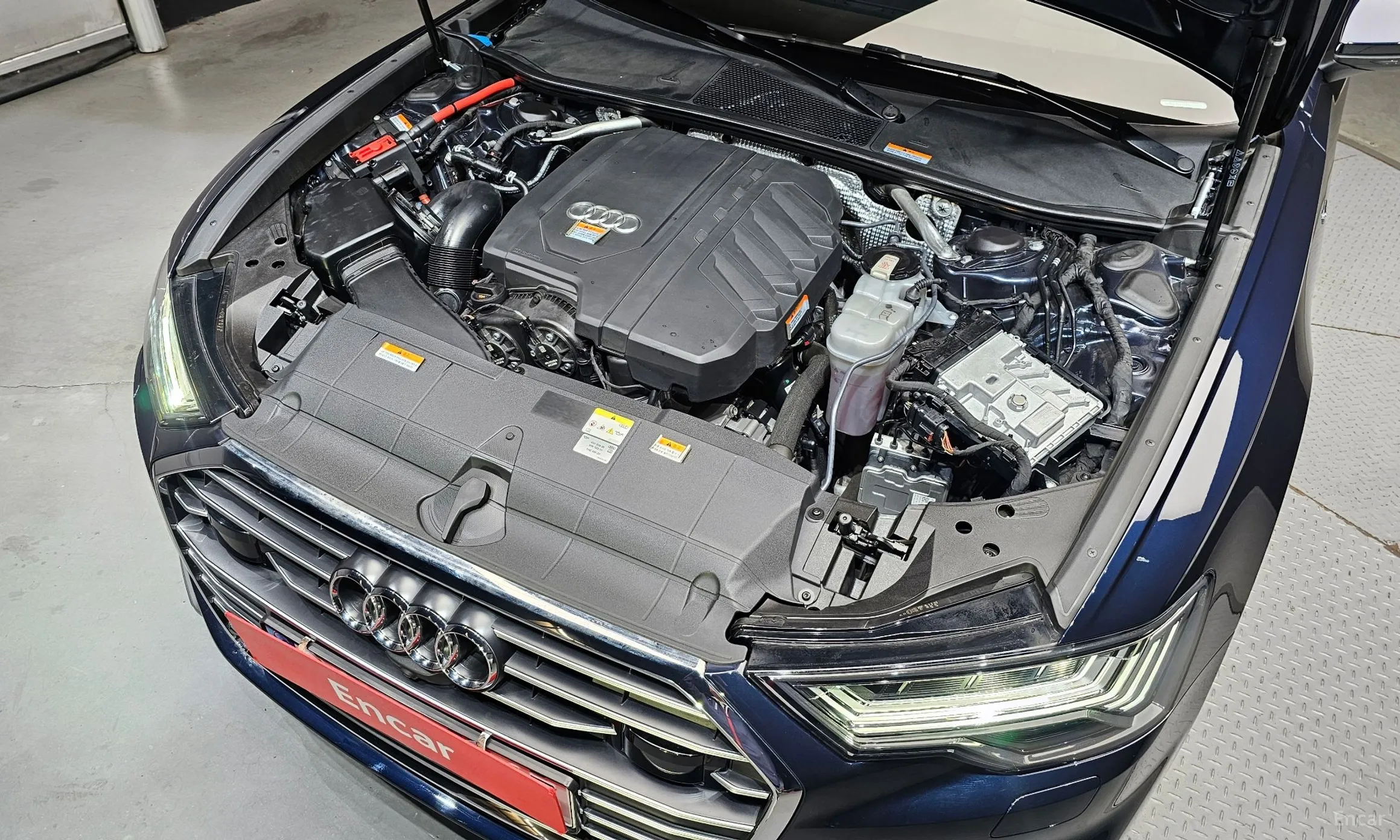 Audi A6 (C8) превью 6