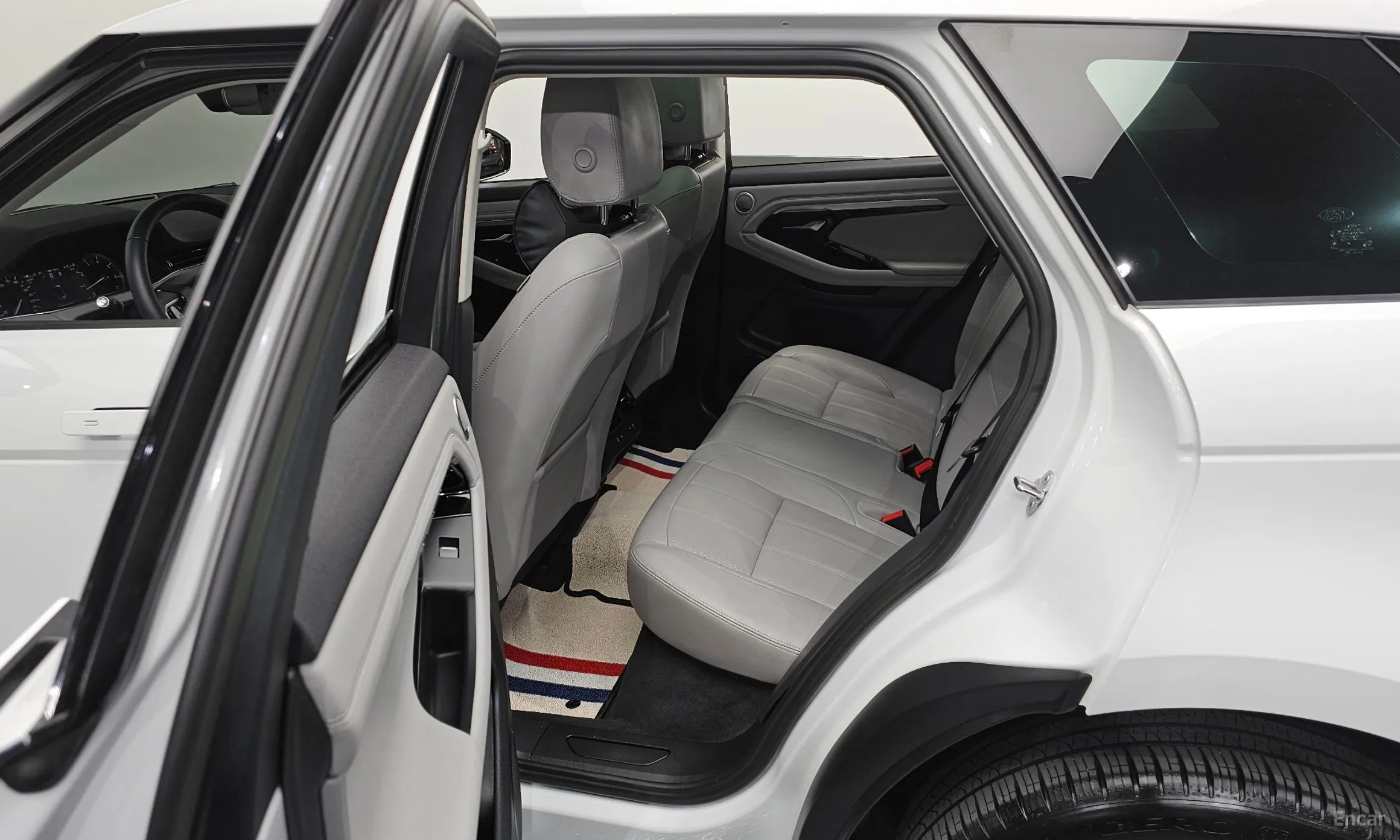 Land Rover Range Rover Evoque 2nd Generation превью 11