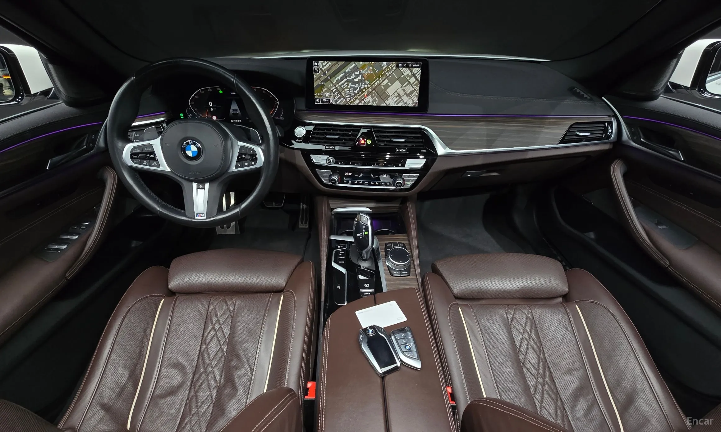 BMW 5 Series (G30) превью 7