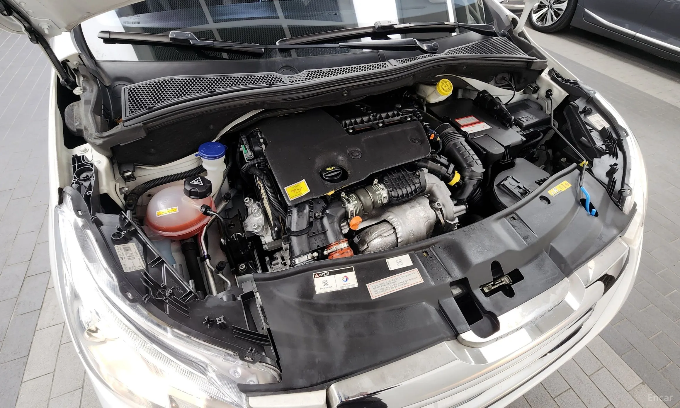 Peugeot 2008. превью 6