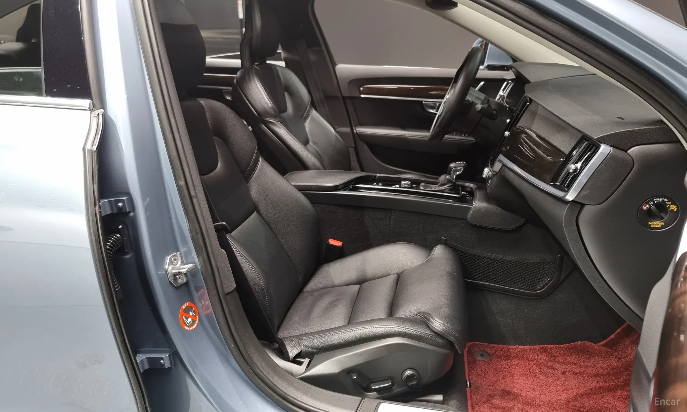 Volvo S90 превью 10