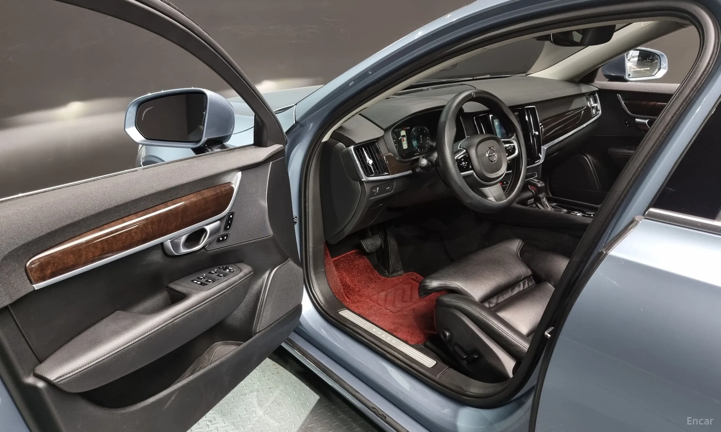 Volvo S90 превью 11