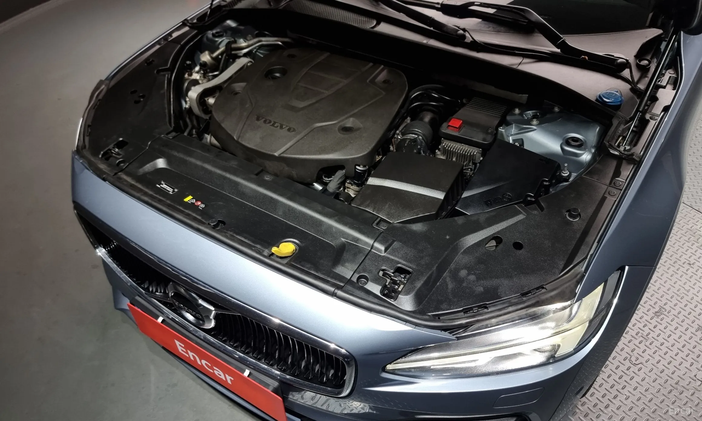 Volvo S90 превью 6