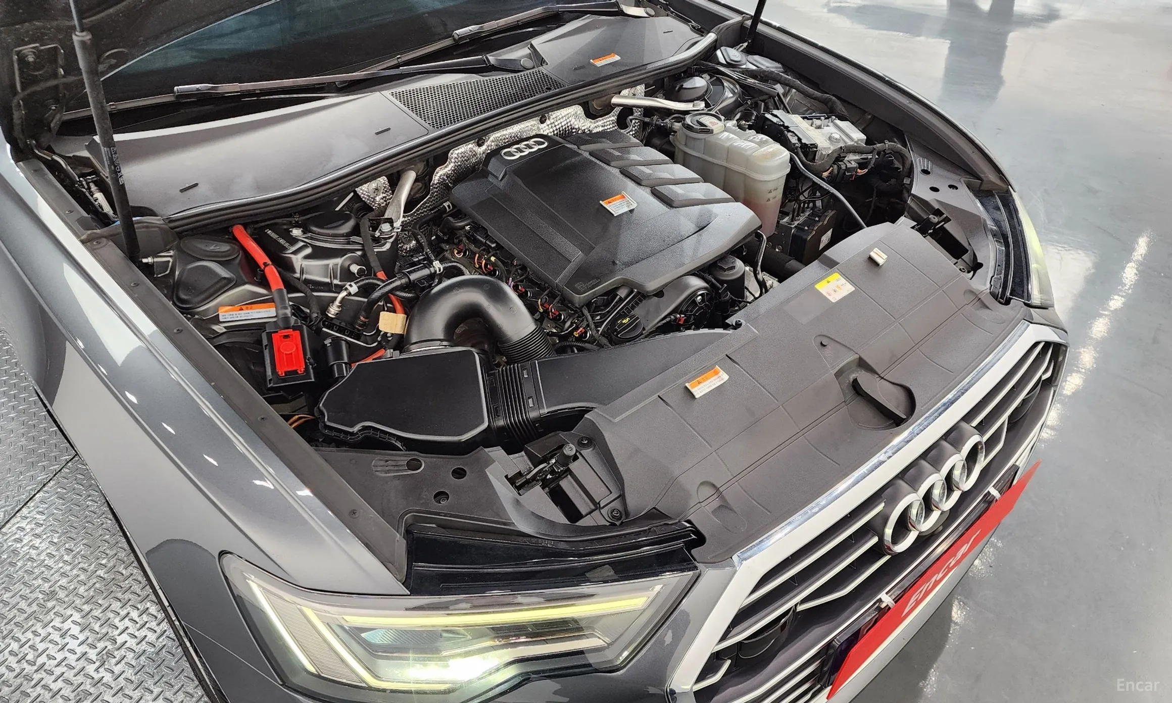 Audi A6 (C8) превью 6
