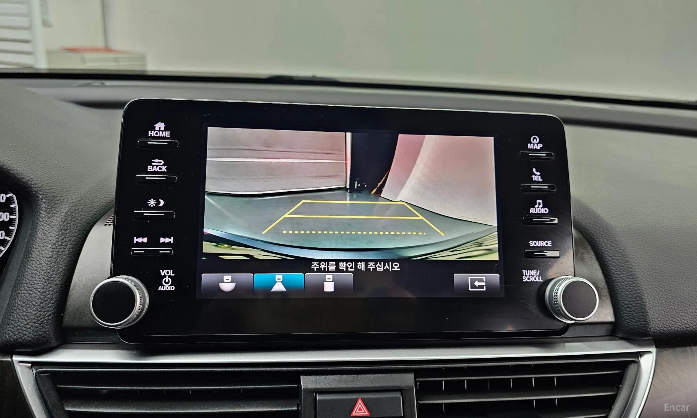 Honda Accord 10th Generation превью 15