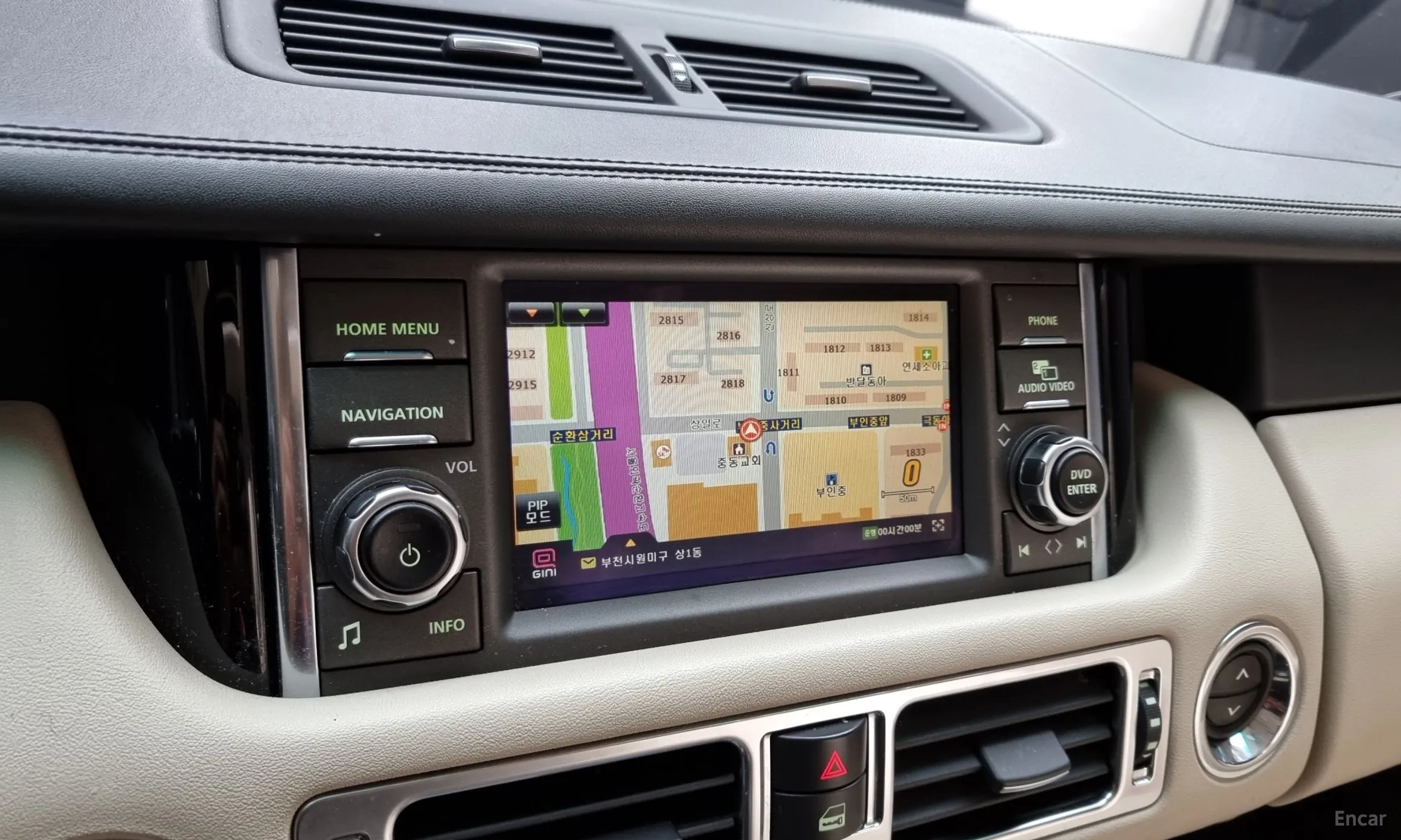 Land Rover Range Rover превью 15
