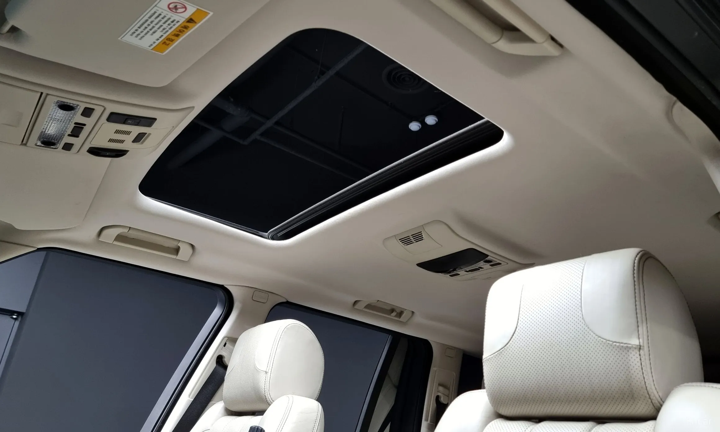 Land Rover Range Rover превью 19