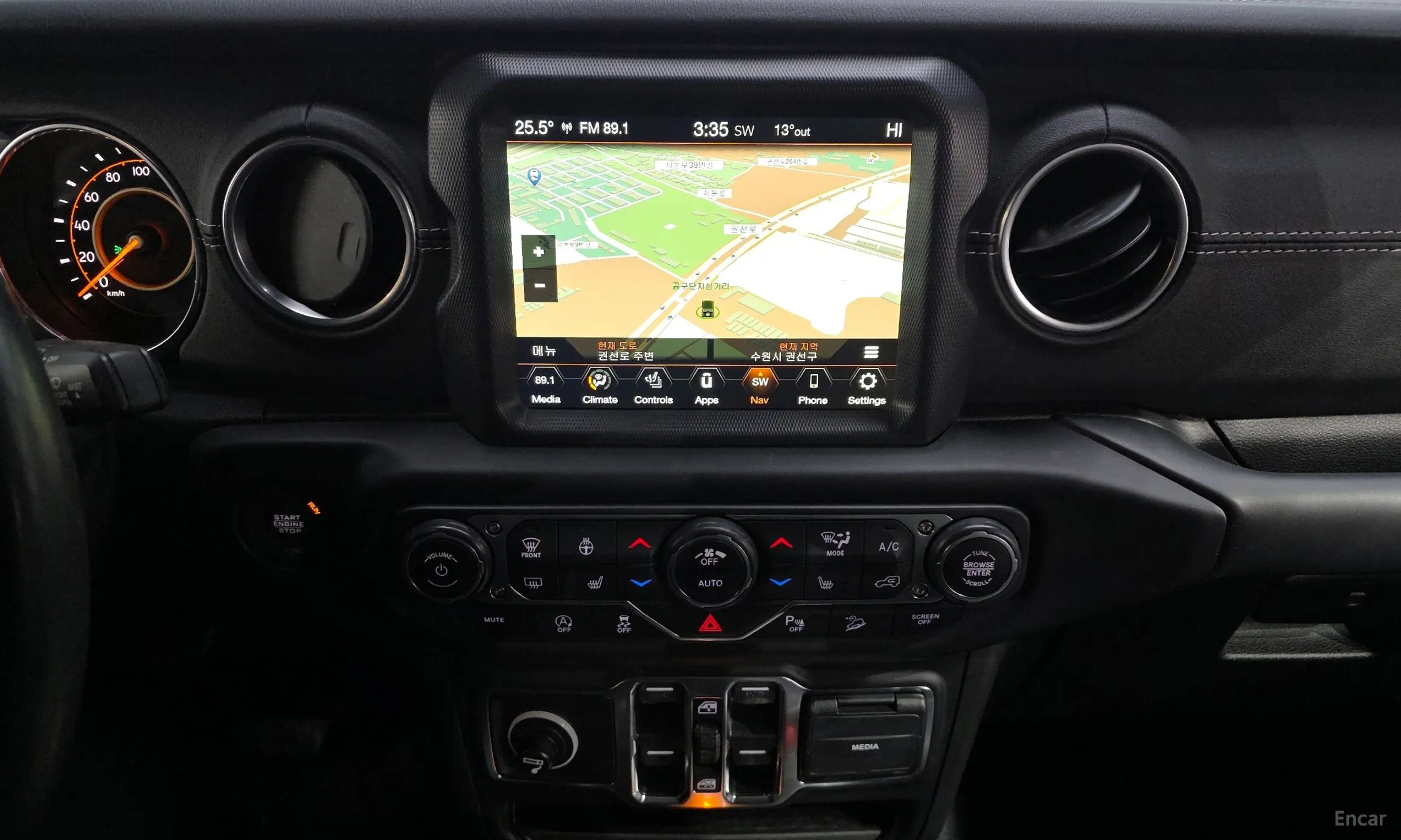 Jeep Wrangler (JL) превью 14