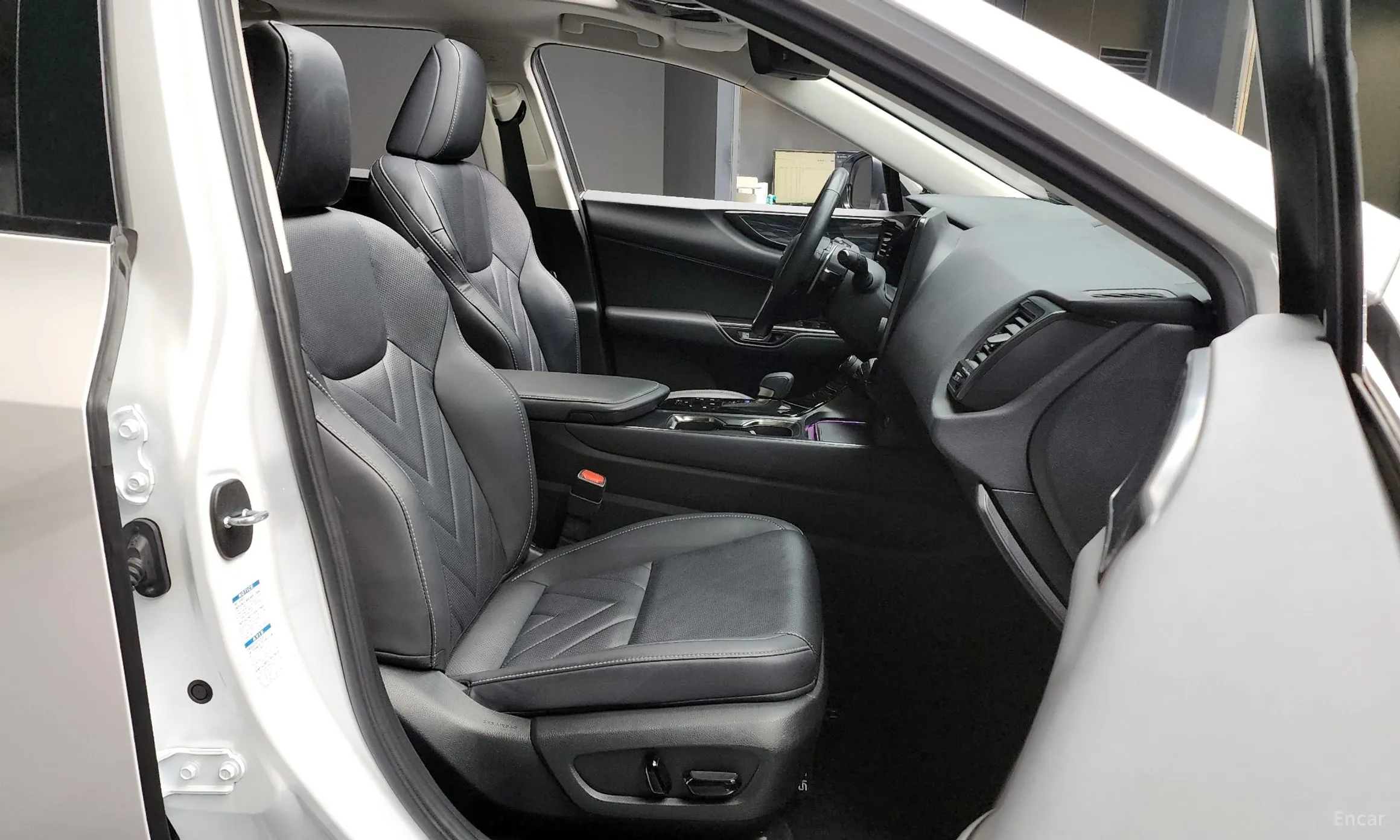 Lexus NX350h Gen 2 превью 11