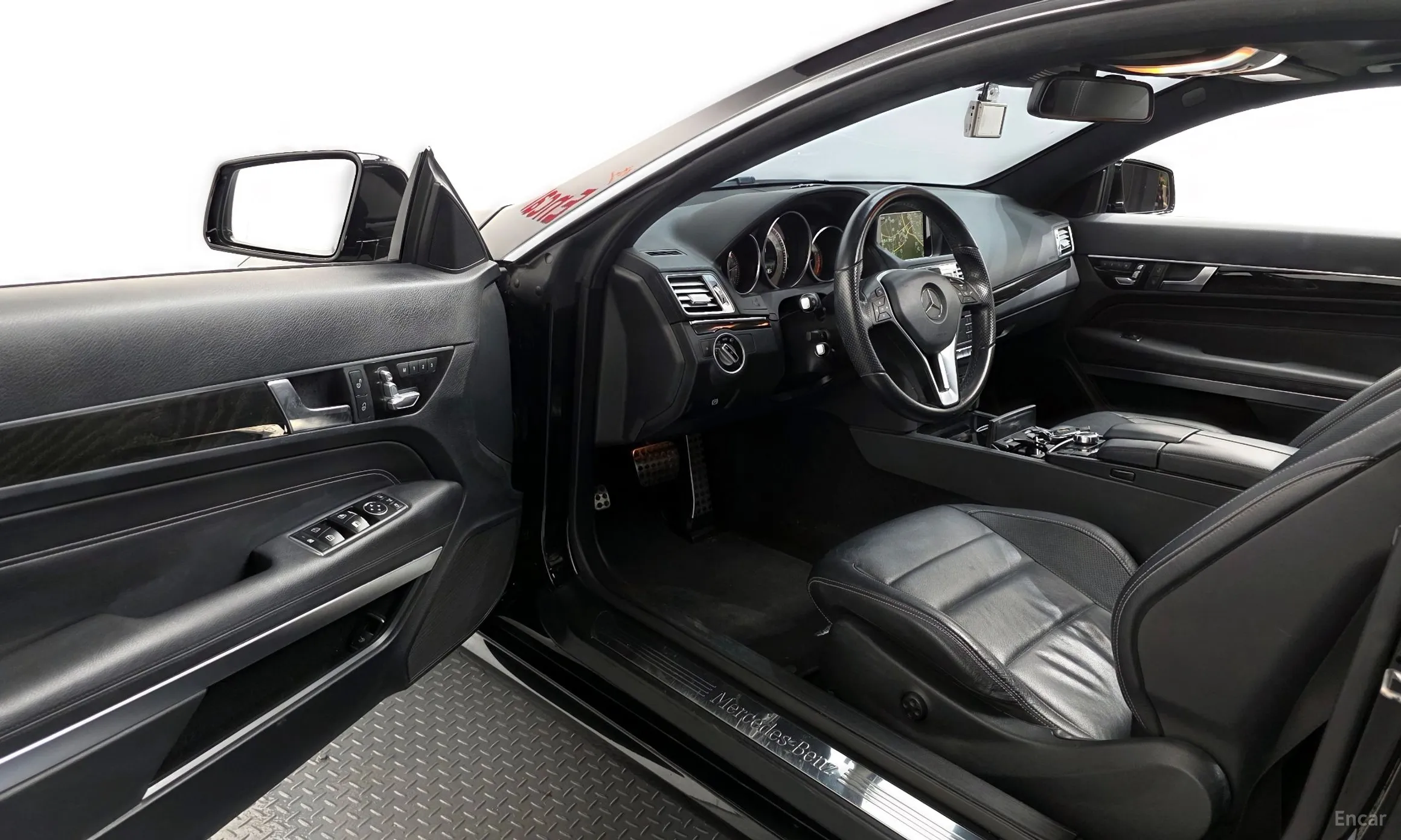 Mercedes Benz E-Class W212 превью 10