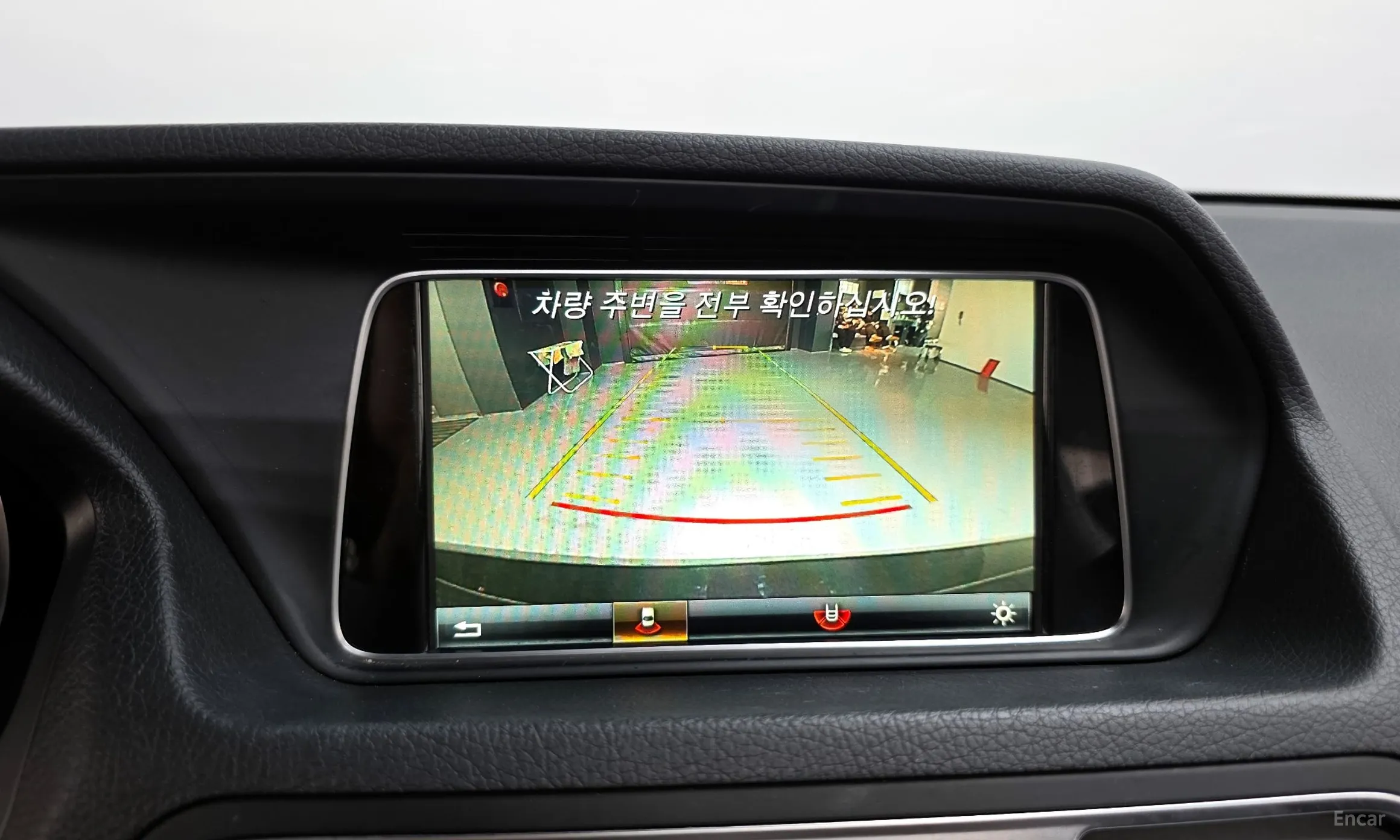 Mercedes Benz E-Class W212 превью 16