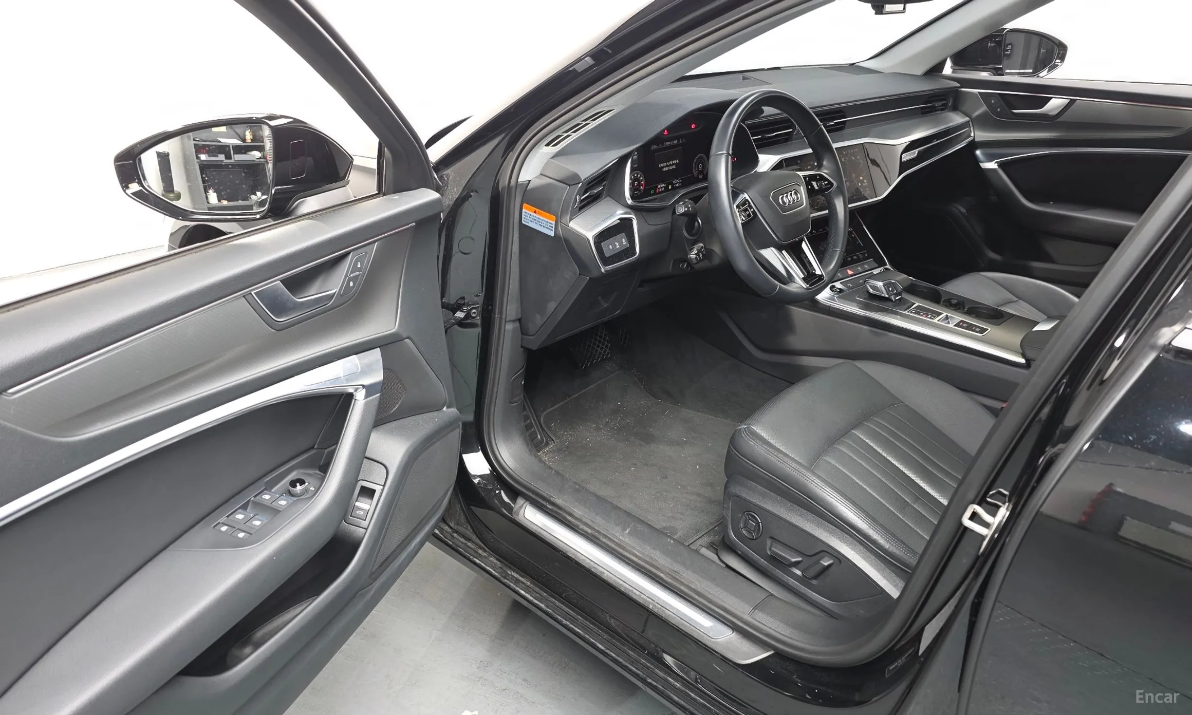 Audi A6 (C8) превью 12