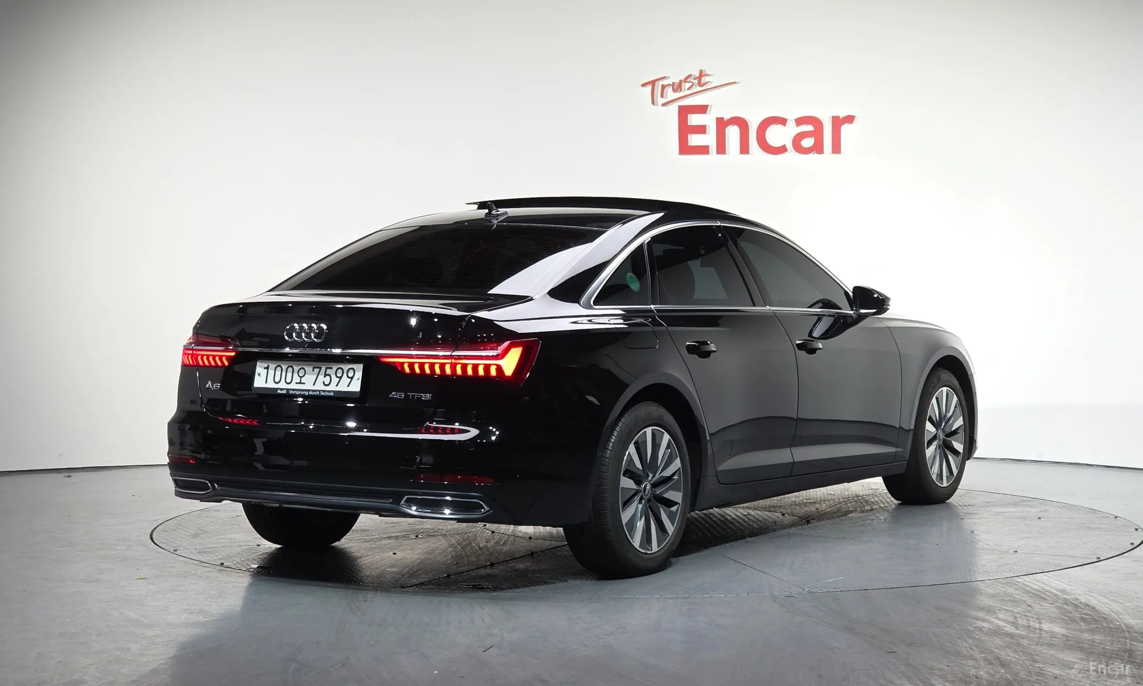 Audi A6 (C8) превью 2