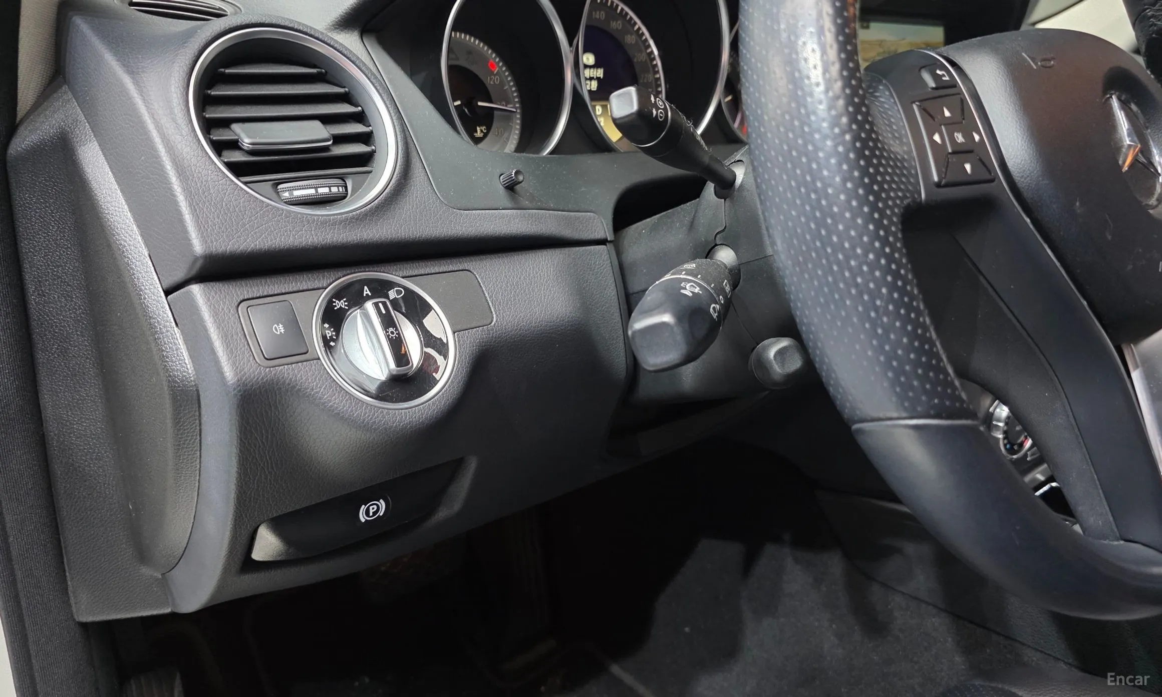 Mercedes Benz C-Class W204 превью 15