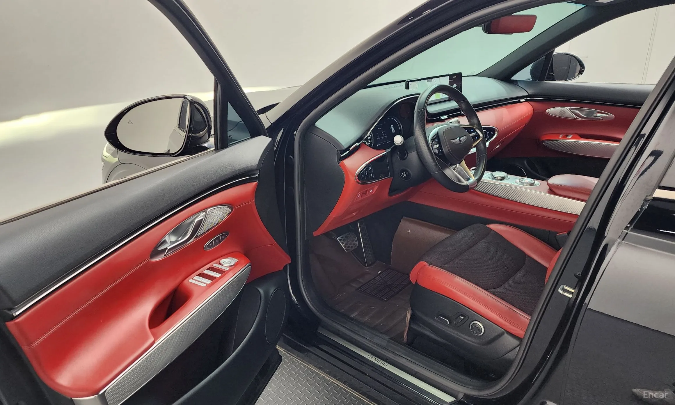 Genesis GV70 превью 10