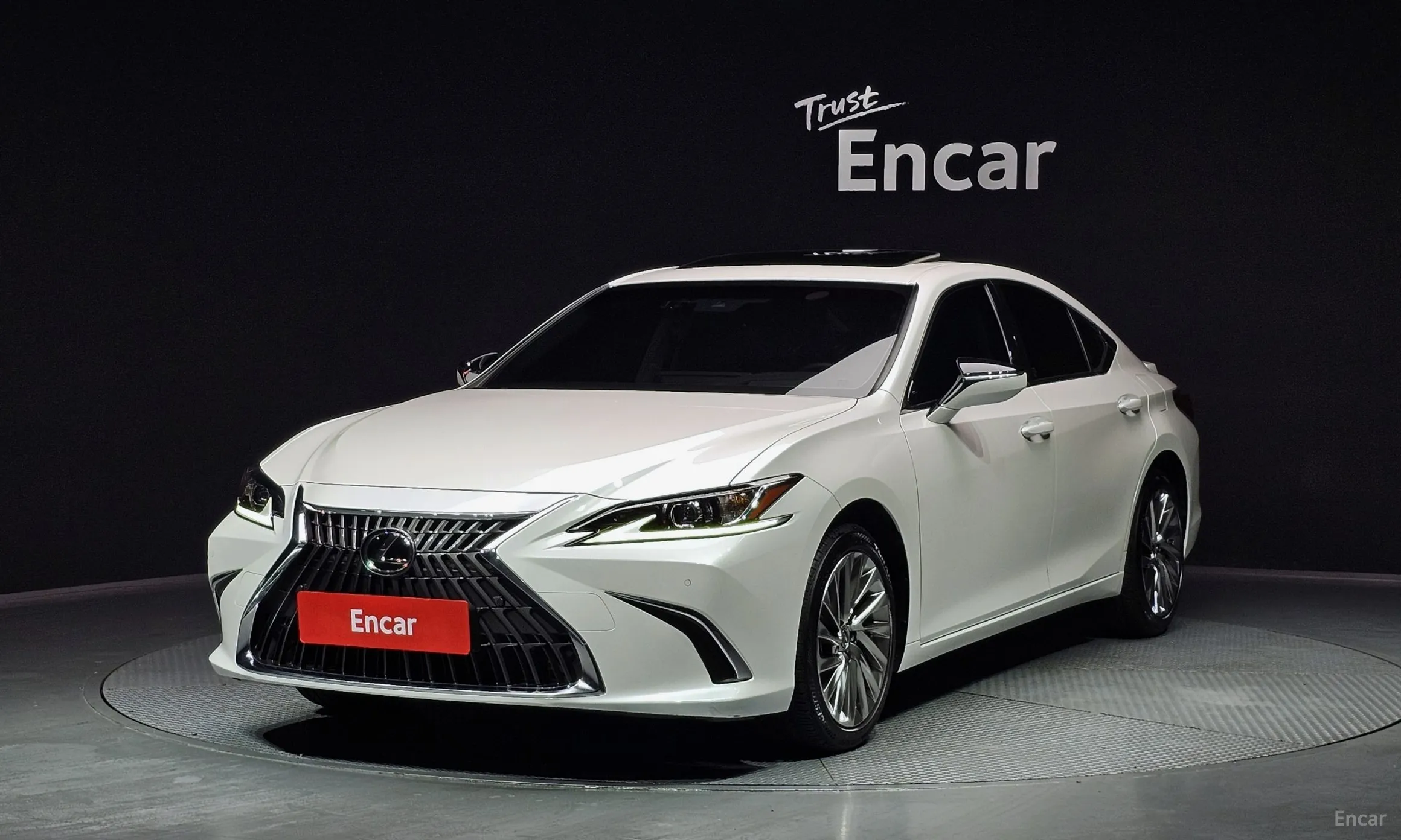 Lexus ES300h 7th Generation