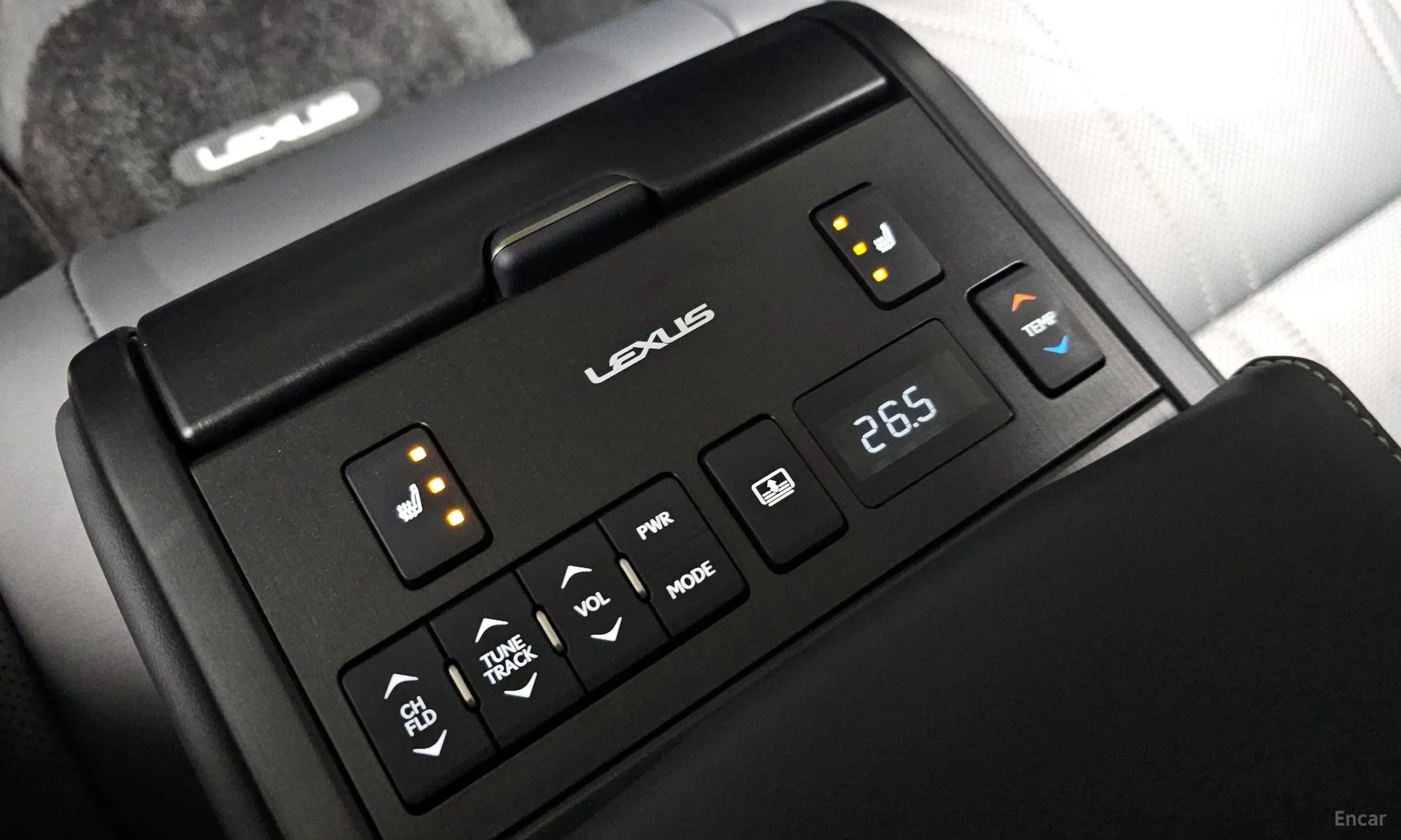 Lexus ES300h 7th Generation превью 19