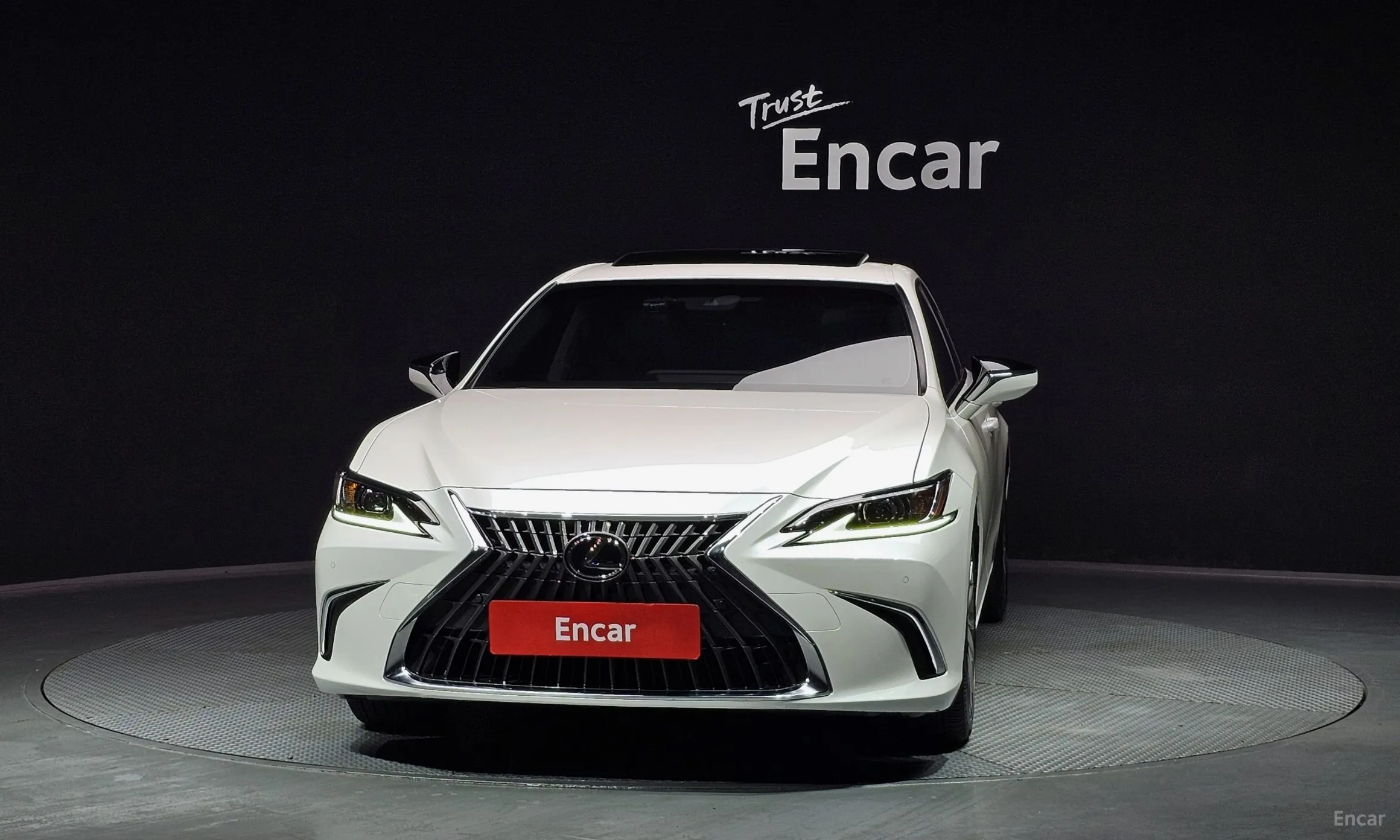 Lexus ES300h 7th Generation превью 3