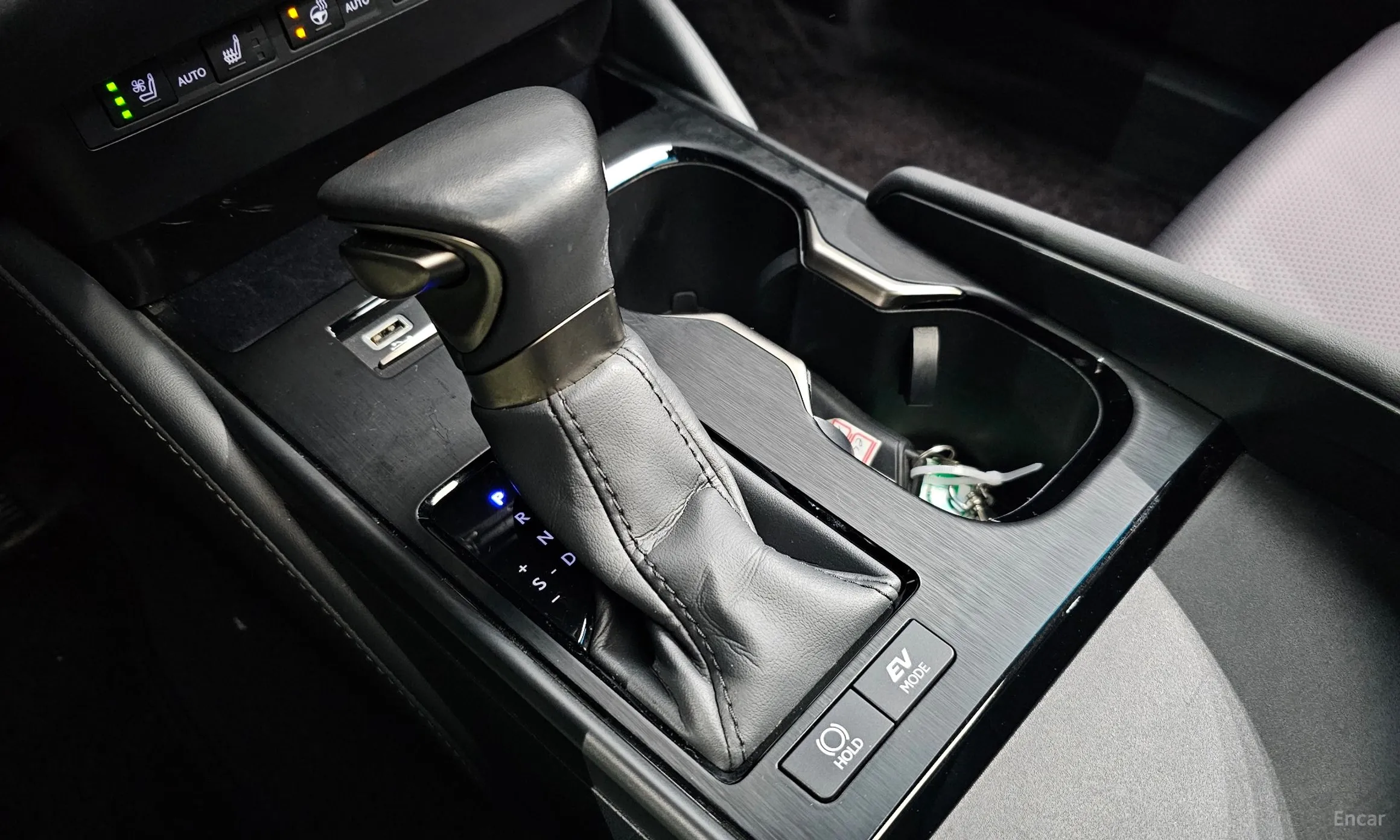 Lexus ES300h 7th Generation превью 9