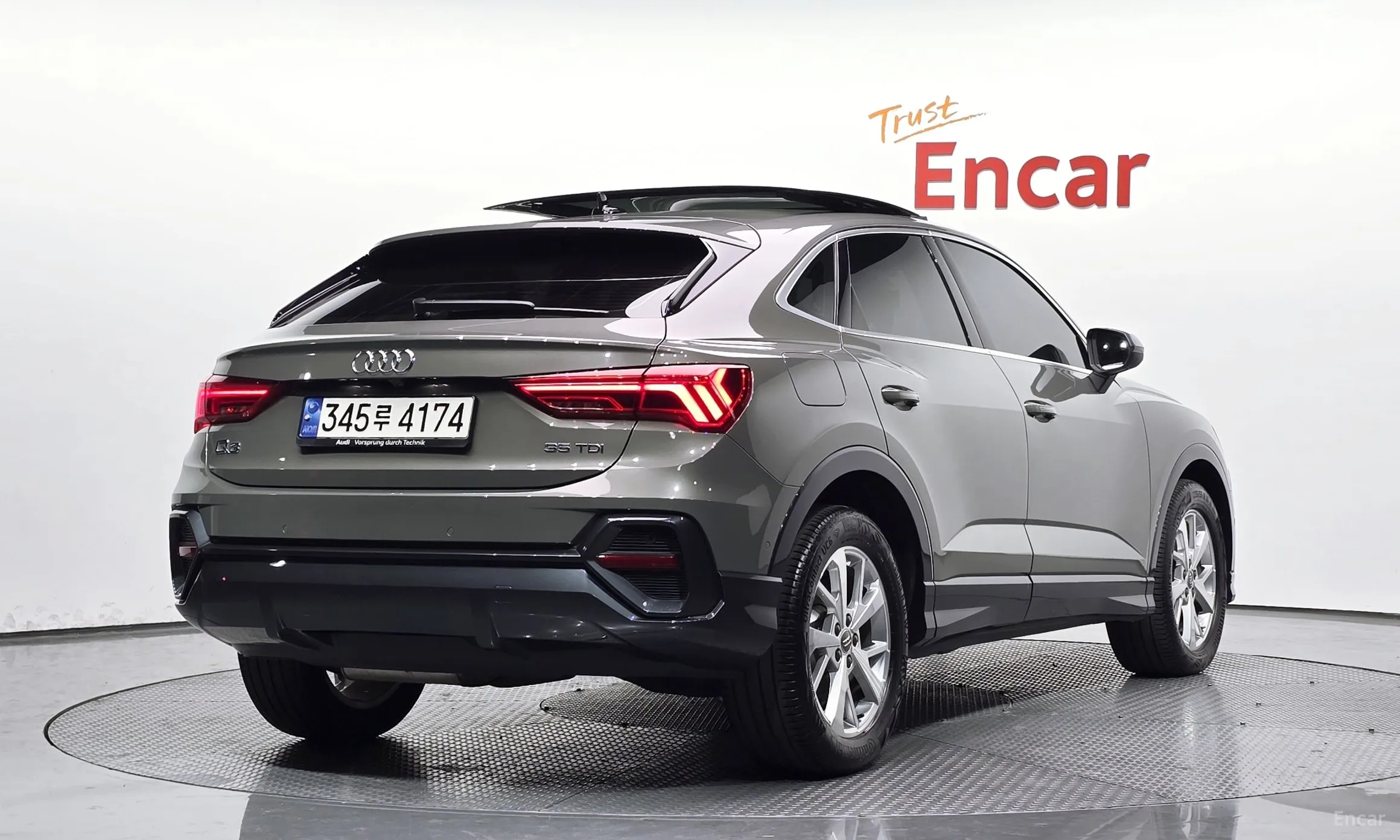 Audi Q3 (F3) превью 2