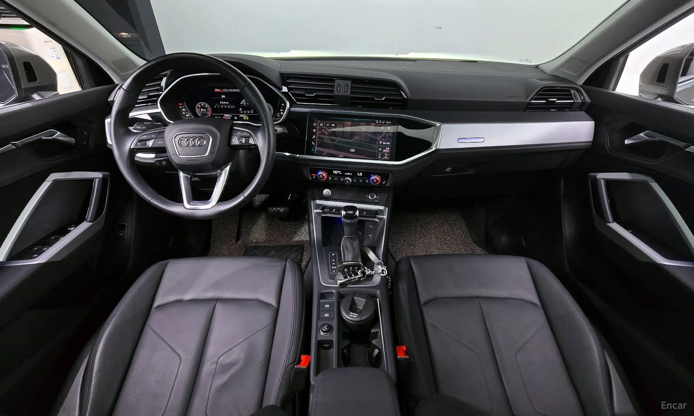 Audi Q3 (F3) превью 7