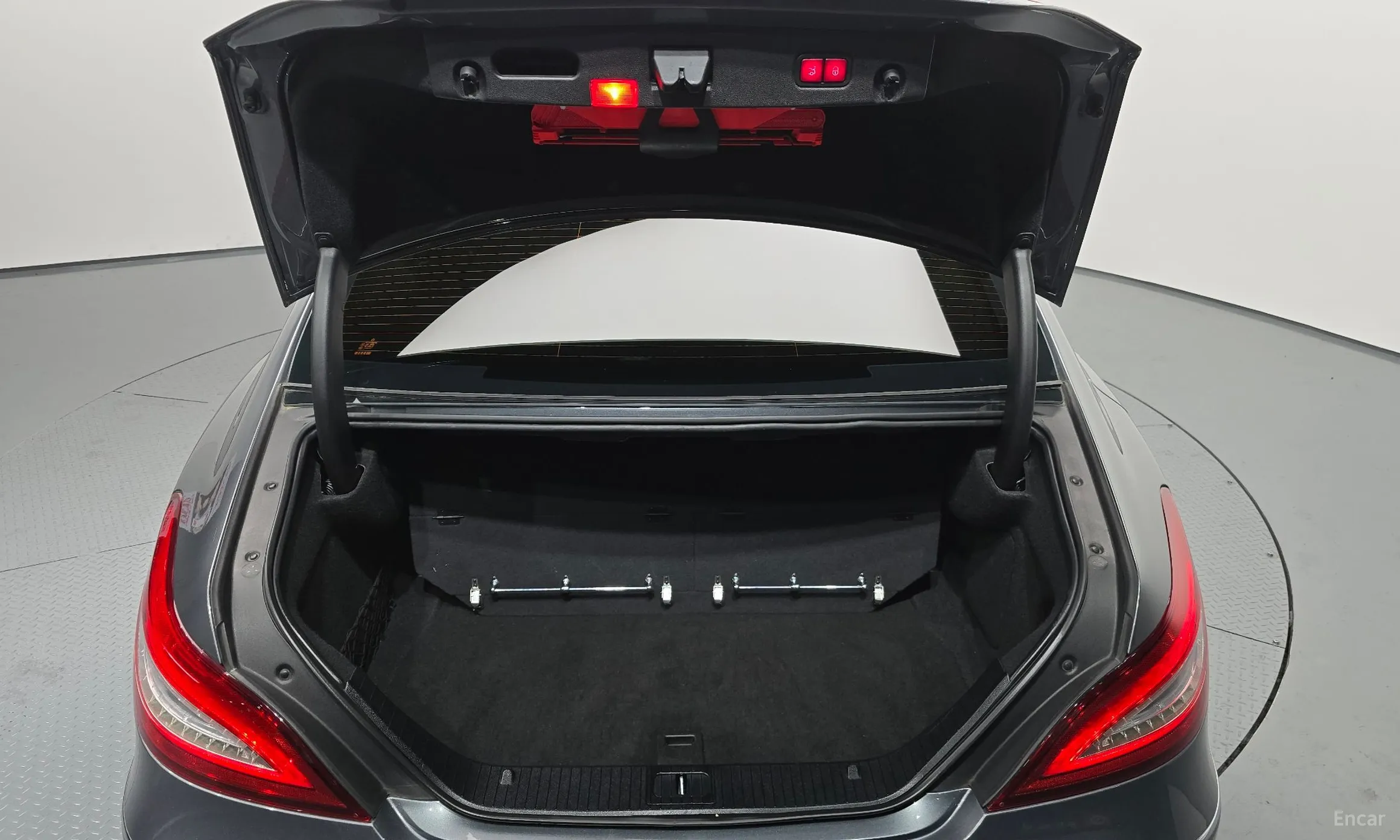 Mercedes Benz CLS-Class W218 превью 20