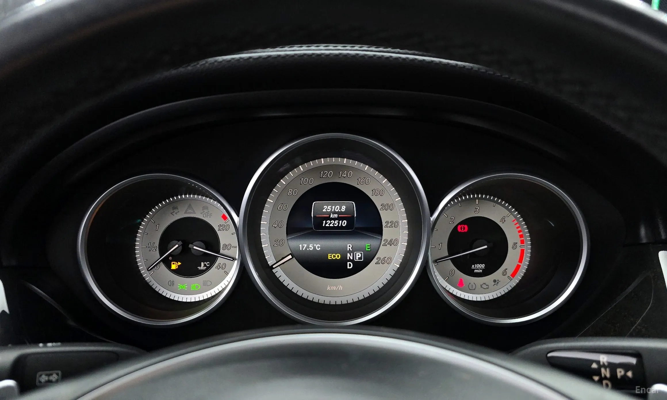 Mercedes Benz CLS-Class W218 превью 8
