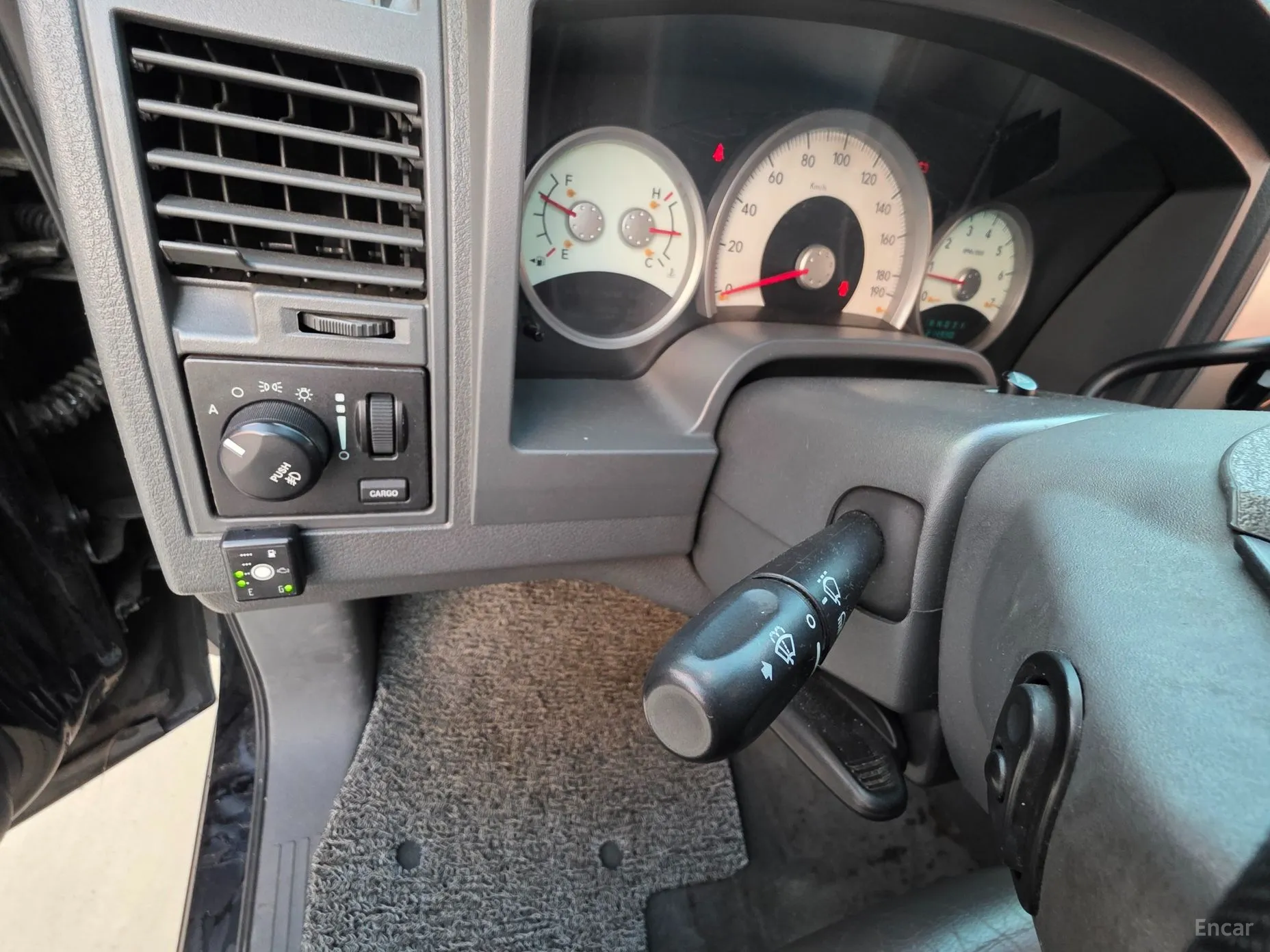Dodge Dakota превью 12