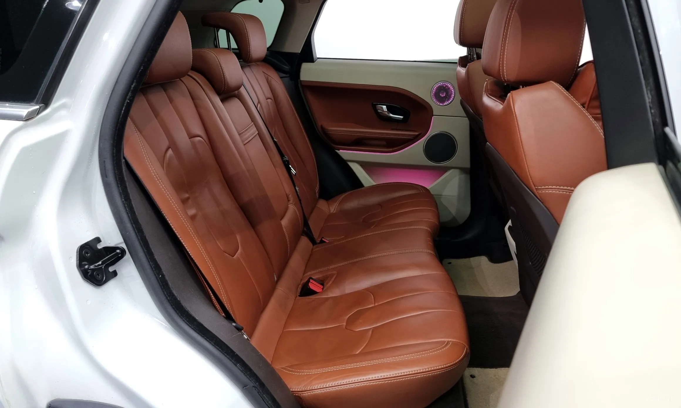 Land Rover Range Rover Evoque превью 12