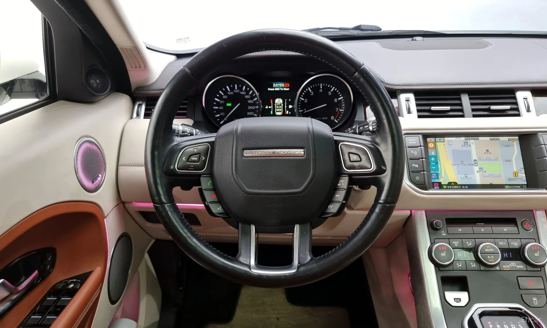 Land Rover Range Rover Evoque превью 13