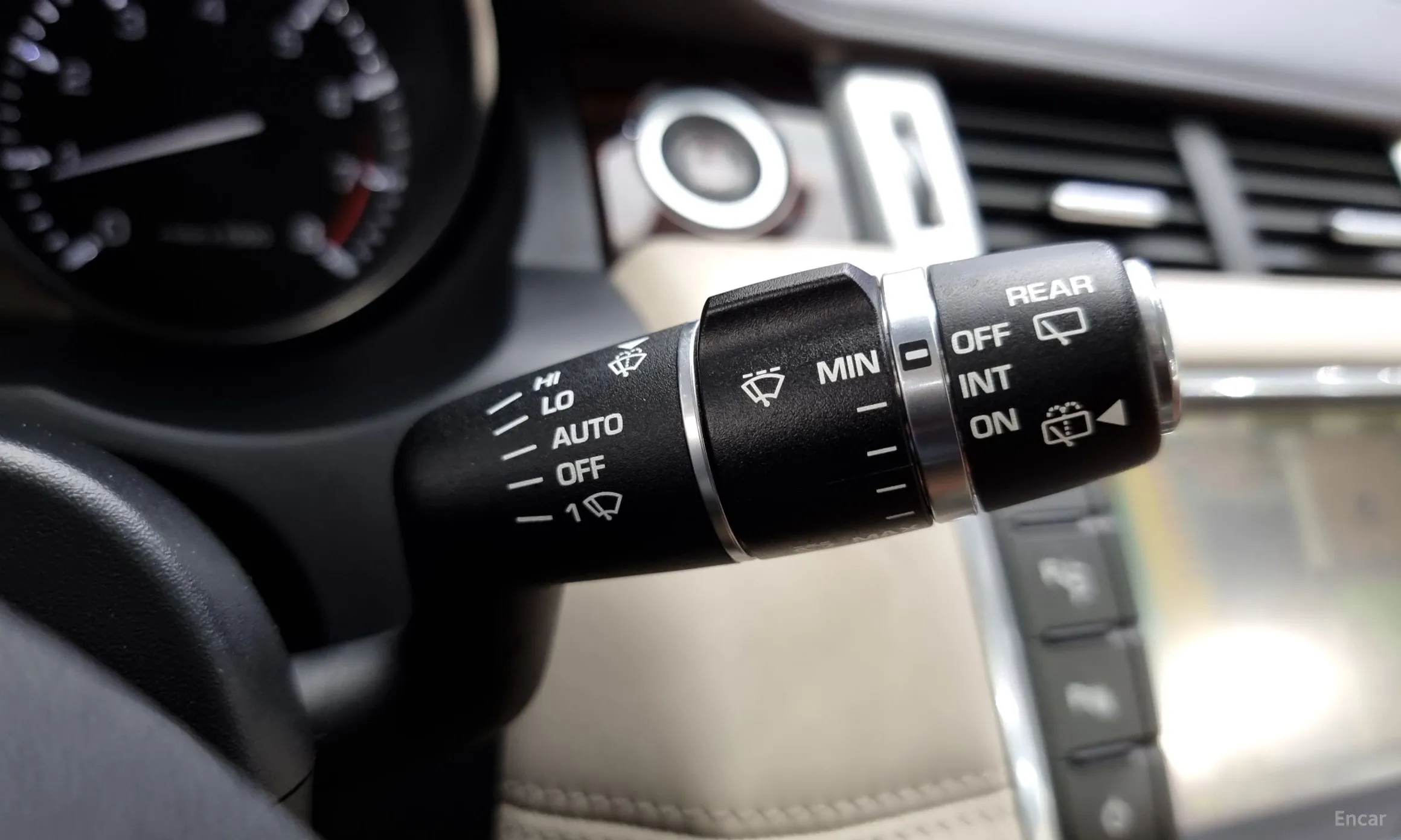 Land Rover Range Rover Evoque превью 18